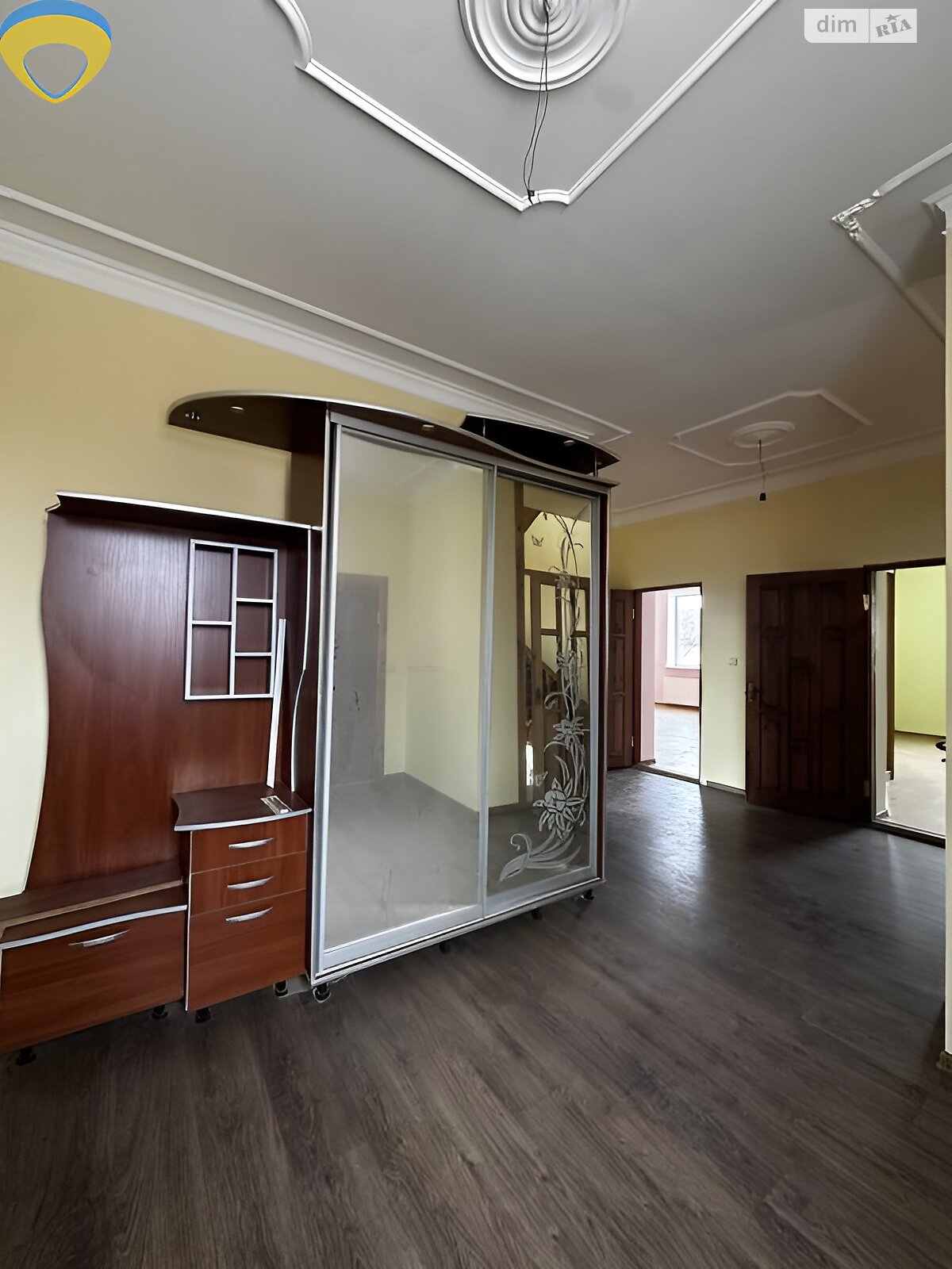 двухэтажный дом, 228.2 кв. м, кирпич. Продажа в Фонтанке фото 1 двухэтажный дом, 228.2 кв. м, кирпич. Продажа в Фонтанке фото 1