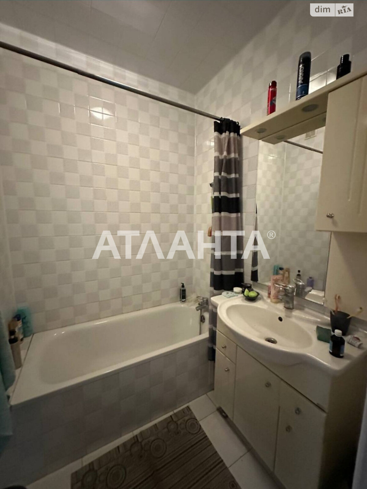 двоповерховий будинок, 360 кв. м, ракушечник (ракушняк). Продаж у Фонтанці фото 1 двоповерховий будинок, 360 кв. м, ракушечник (ракушняк). Продаж у Фонтанці фото 1