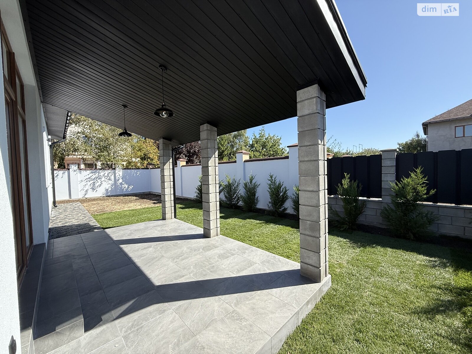 одноповерховий будинок з гаражем, 150 кв. м, газобетон. Продаж у Фонтанці фото 1 одноповерховий будинок з гаражем, 150 кв. м, газобетон. Продаж у Фонтанці фото 1