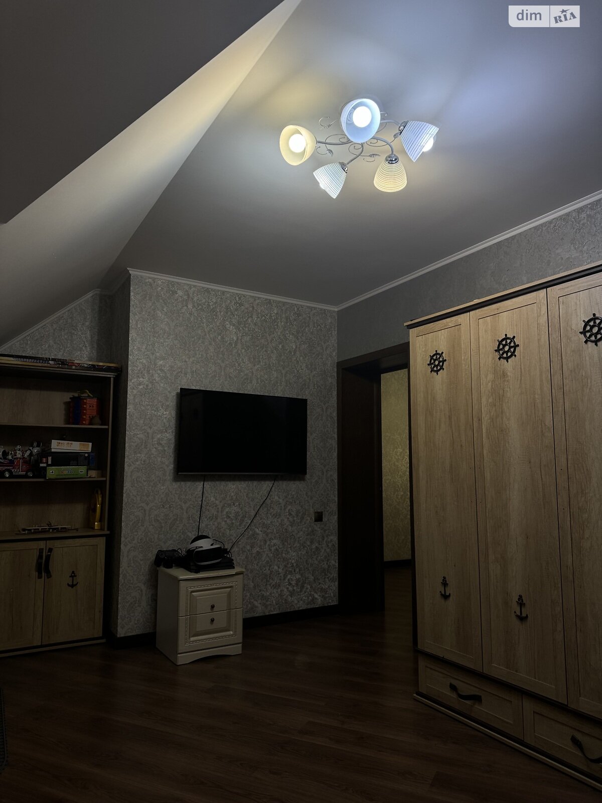 двухэтажный дом с верандой, 160 кв. м, ракушечник (ракушняк). Продажа в Фонтанке фото 1 двухэтажный дом с верандой, 160 кв. м, ракушечник (ракушняк). Продажа в Фонтанке фото 1