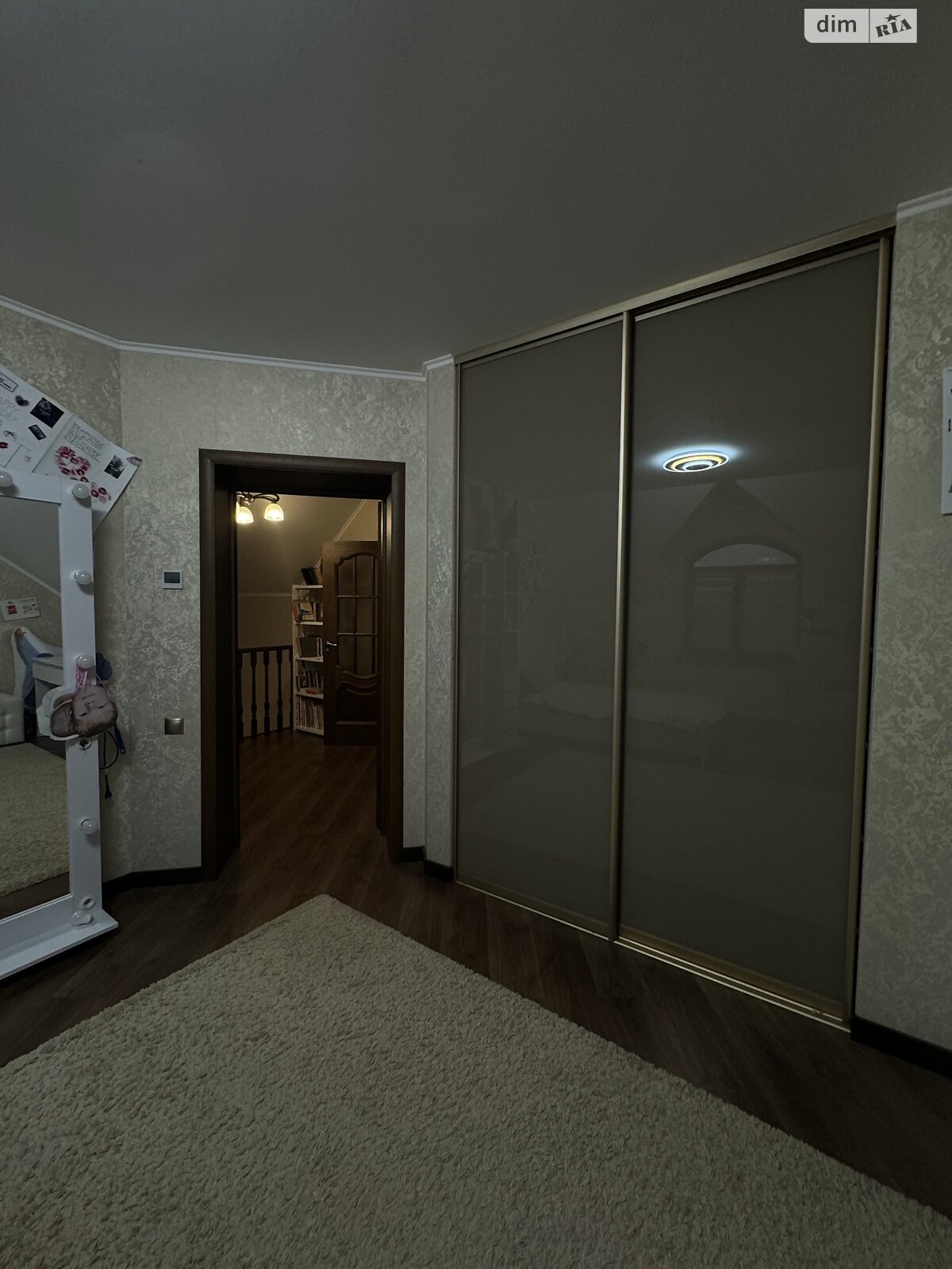 двухэтажный дом с верандой, 160 кв. м, ракушечник (ракушняк). Продажа в Фонтанке фото 1 двухэтажный дом с верандой, 160 кв. м, ракушечник (ракушняк). Продажа в Фонтанке фото 1