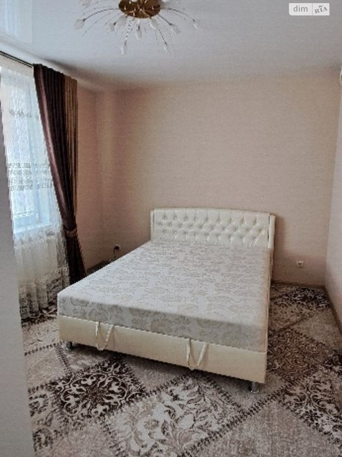 двухэтажный дом с отоплением, 145 кв. м, кирпич. Продажа в Фонтанке фото 1 двухэтажный дом с отоплением, 145 кв. м, кирпич. Продажа в Фонтанке фото 1