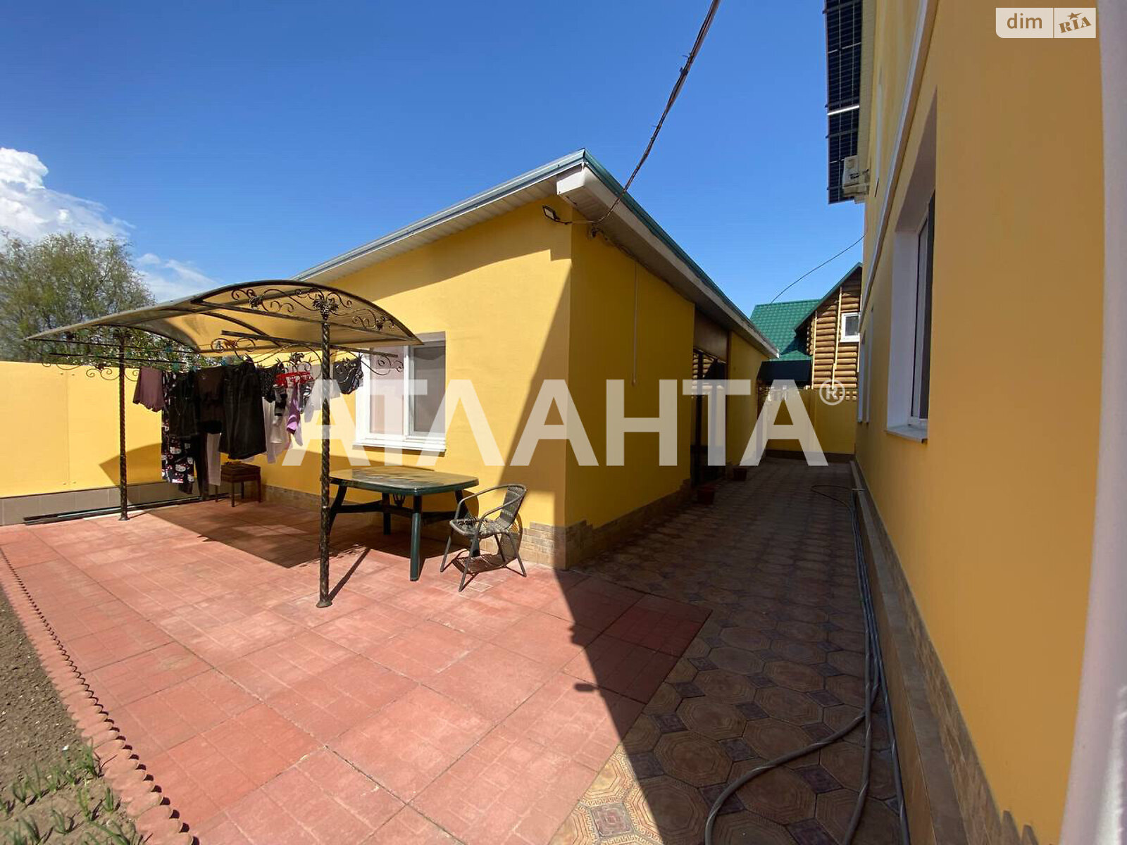 двоповерховий будинок бесідка, 166.1 кв. м, кирпич. Продаж у Фонтанці фото 1 двоповерховий будинок бесідка, 166.1 кв. м, кирпич. Продаж у Фонтанці фото 1