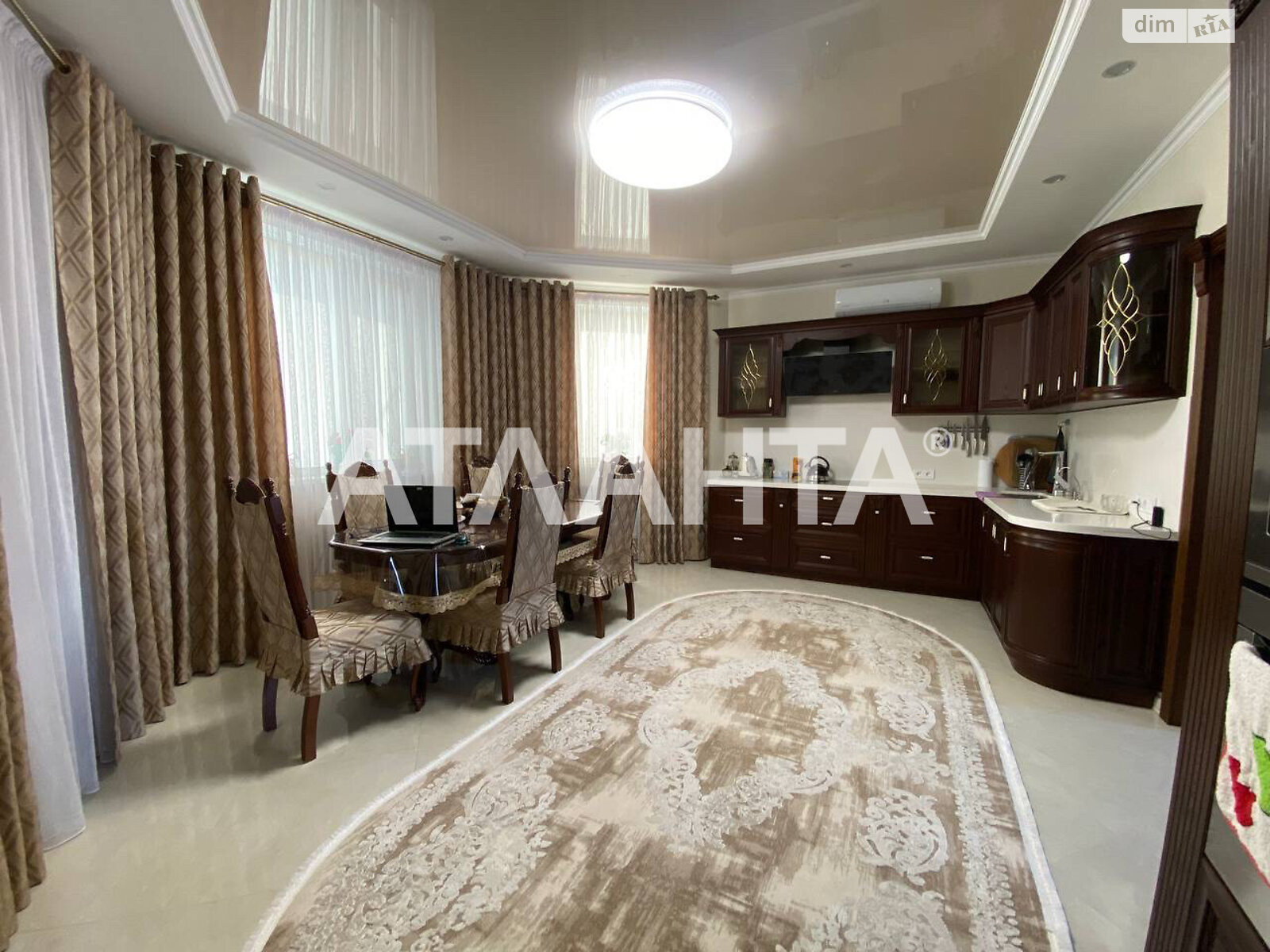 двоповерховий будинок бесідка, 166.1 кв. м, кирпич. Продаж у Фонтанці фото 1 двоповерховий будинок бесідка, 166.1 кв. м, кирпич. Продаж у Фонтанці фото 1