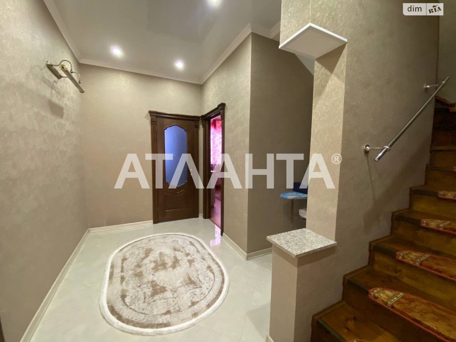 двоповерховий будинок бесідка, 166.1 кв. м, кирпич. Продаж у Фонтанці фото 1 двоповерховий будинок бесідка, 166.1 кв. м, кирпич. Продаж у Фонтанці фото 1