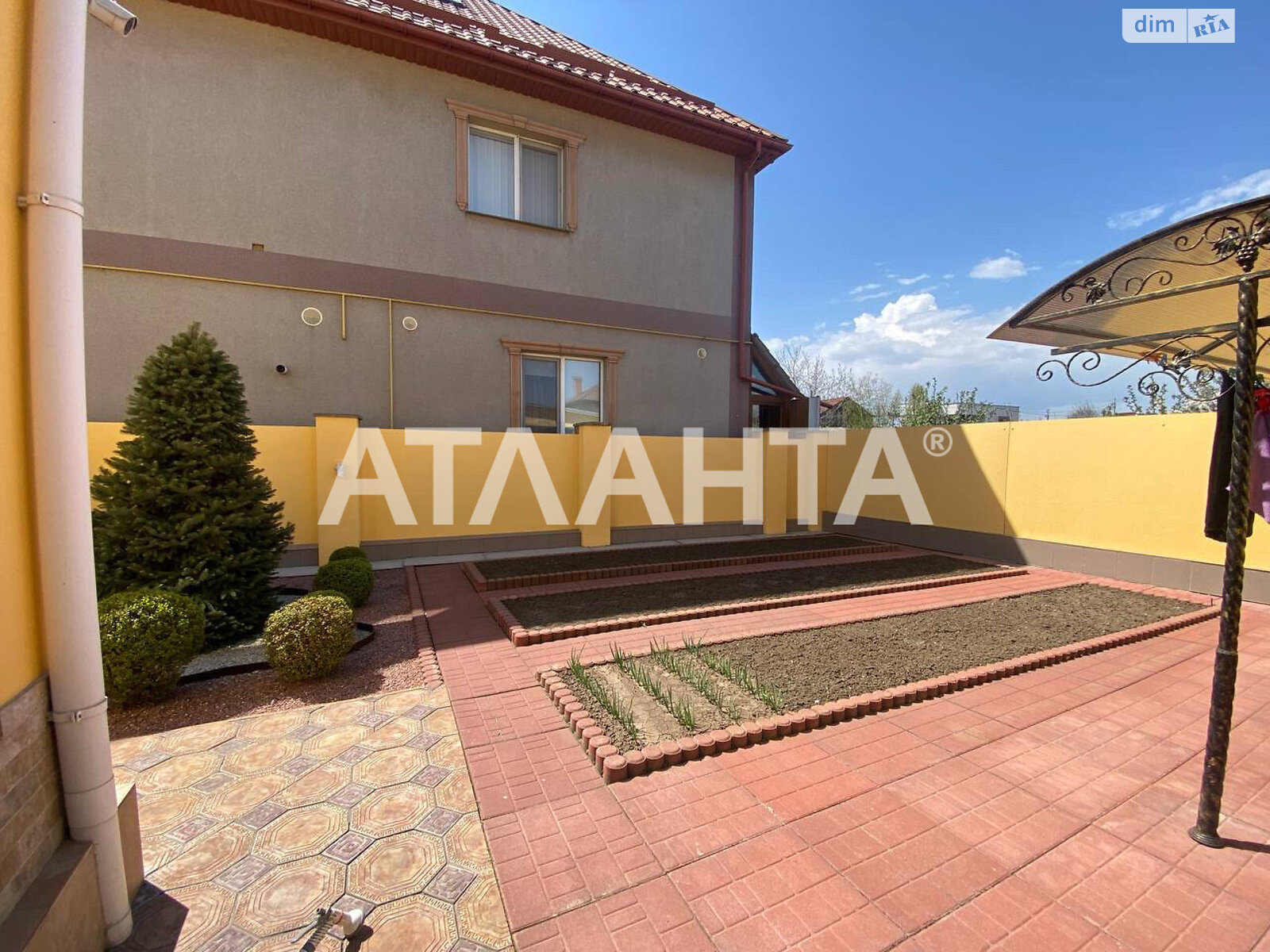 двоповерховий будинок бесідка, 166.1 кв. м, кирпич. Продаж у Фонтанці фото 1 двоповерховий будинок бесідка, 166.1 кв. м, кирпич. Продаж у Фонтанці фото 1