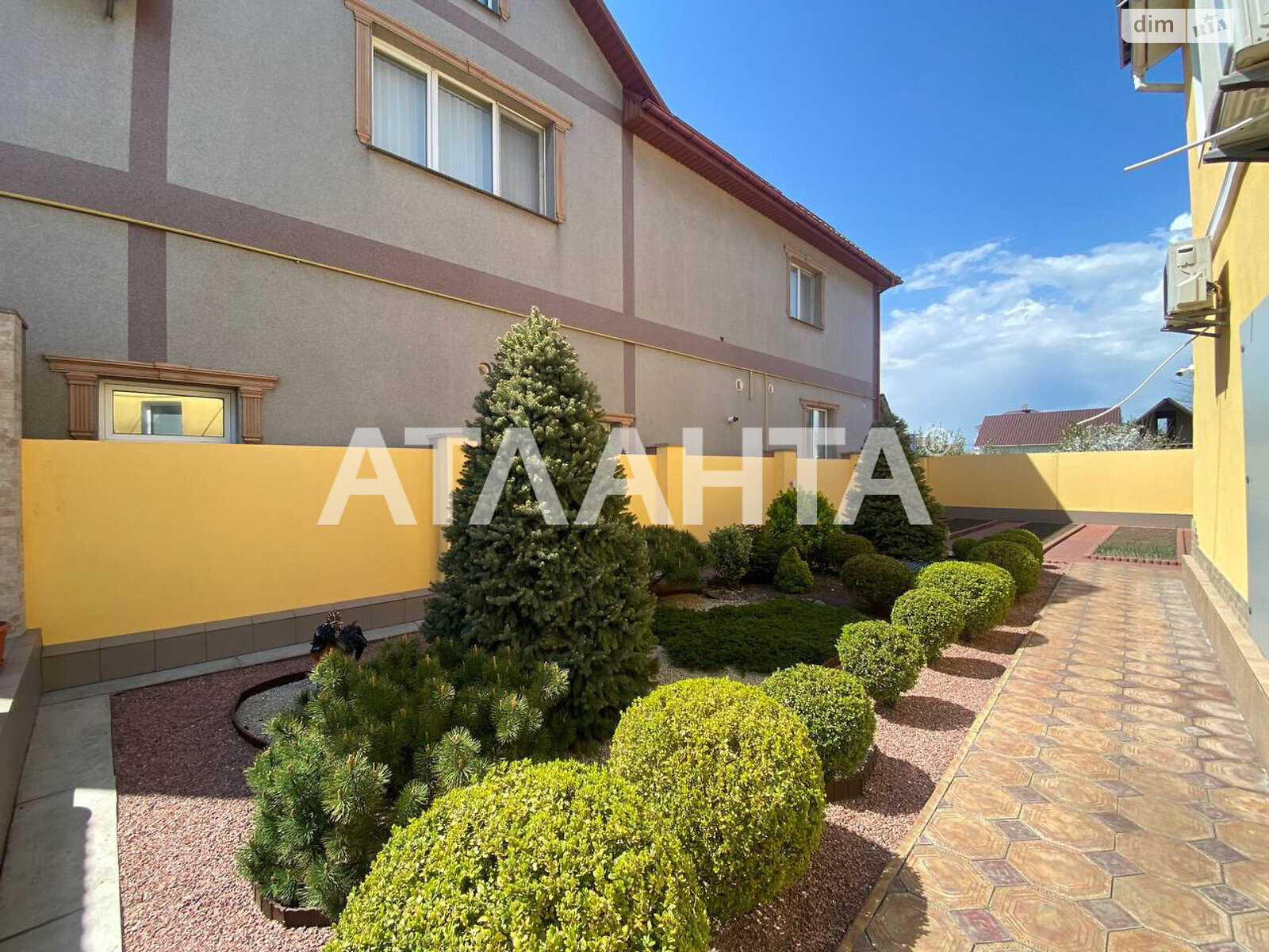 двоповерховий будинок бесідка, 166.1 кв. м, кирпич. Продаж у Фонтанці фото 1 двоповерховий будинок бесідка, 166.1 кв. м, кирпич. Продаж у Фонтанці фото 1