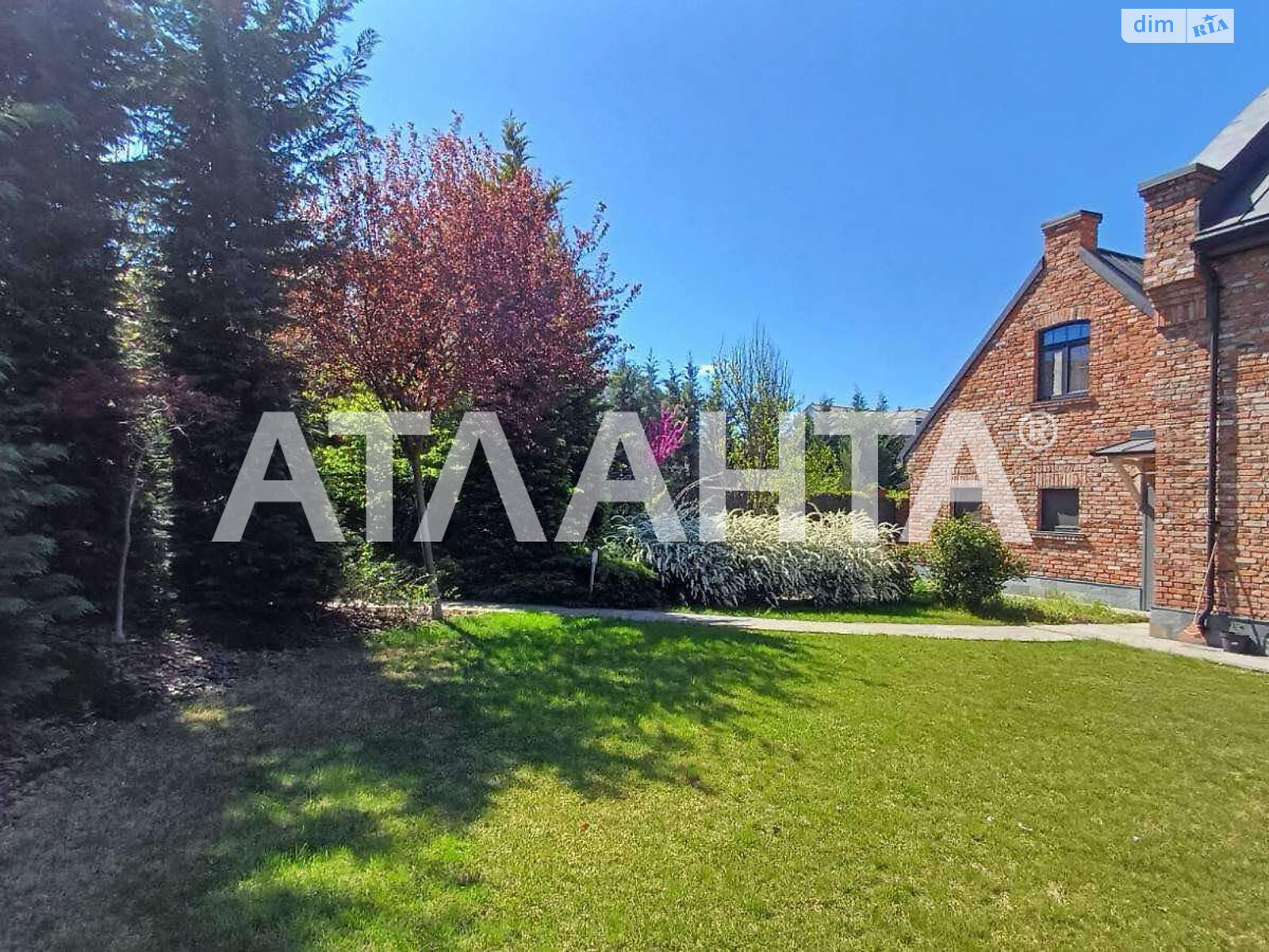 двоповерховий будинок бесідка, 285 кв. м, кирпич. Продаж у Фонтанці фото 1 двоповерховий будинок бесідка, 285 кв. м, кирпич. Продаж у Фонтанці фото 1