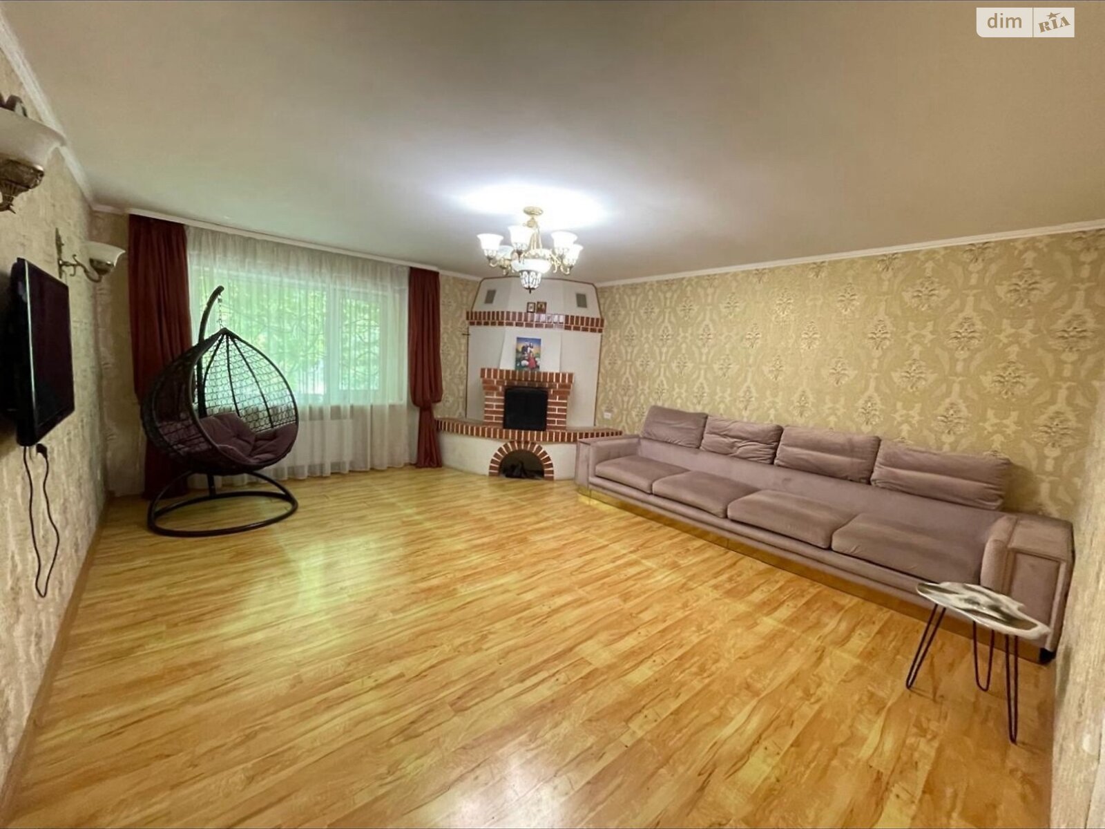 двоповерховий будинок з гаражем, 345.6 кв. м, ракушняк. Продаж у Фонтанці фото 1 двоповерховий будинок з гаражем, 345.6 кв. м, ракушняк. Продаж у Фонтанці фото 1