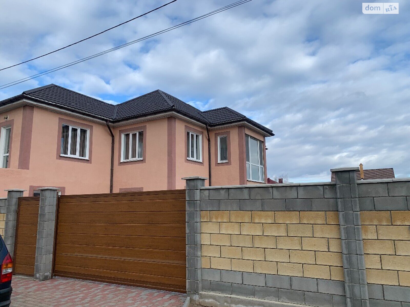 двоповерховий будинок з ремонтом, 254 кв. м, ракушняк. Продаж у Фонтанці фото 1