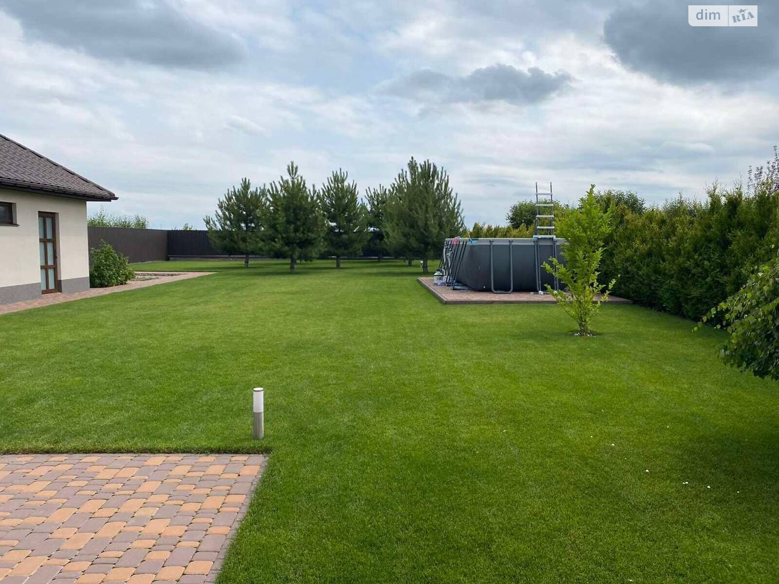 двухэтажный дом с гаражом, 204 кв. м, кирпич. Продажа в Фурсах фото 1