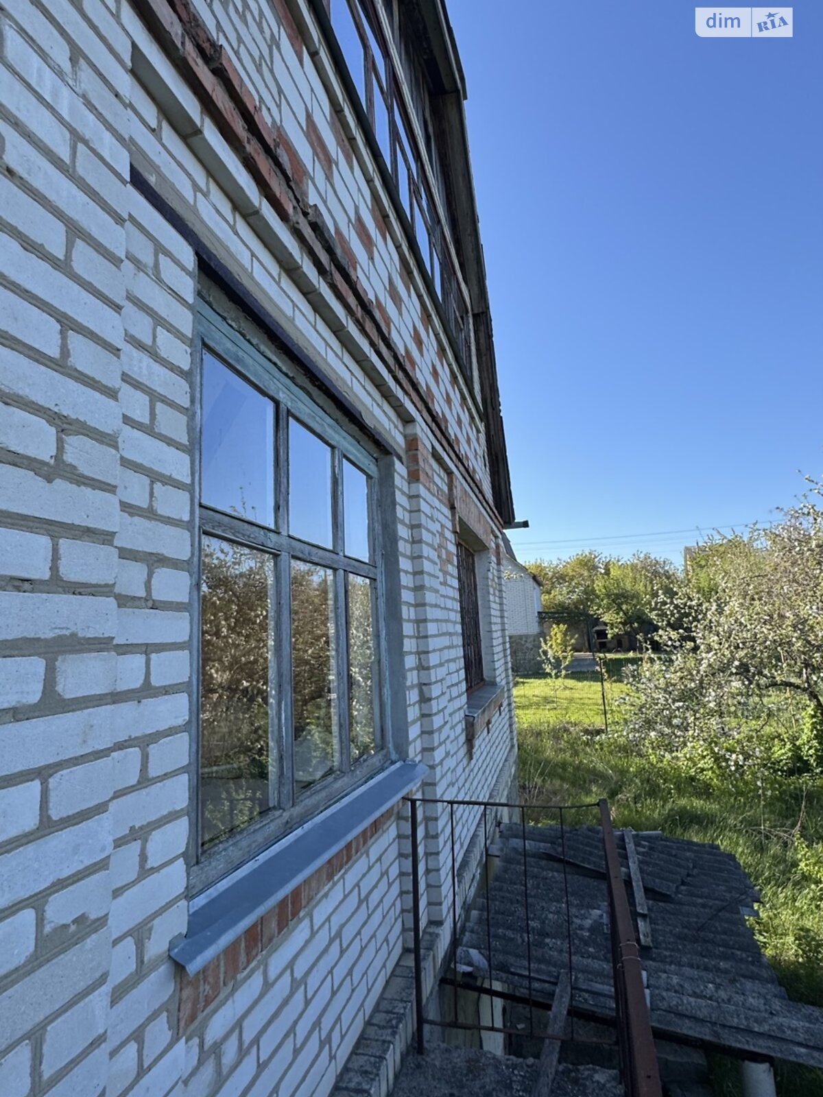 триповерховий будинок з гаражем, 82 кв. м, цегла. Продаж у Фурсах фото 1 триповерховий будинок з гаражем, 82 кв. м, цегла. Продаж у Фурсах фото 1