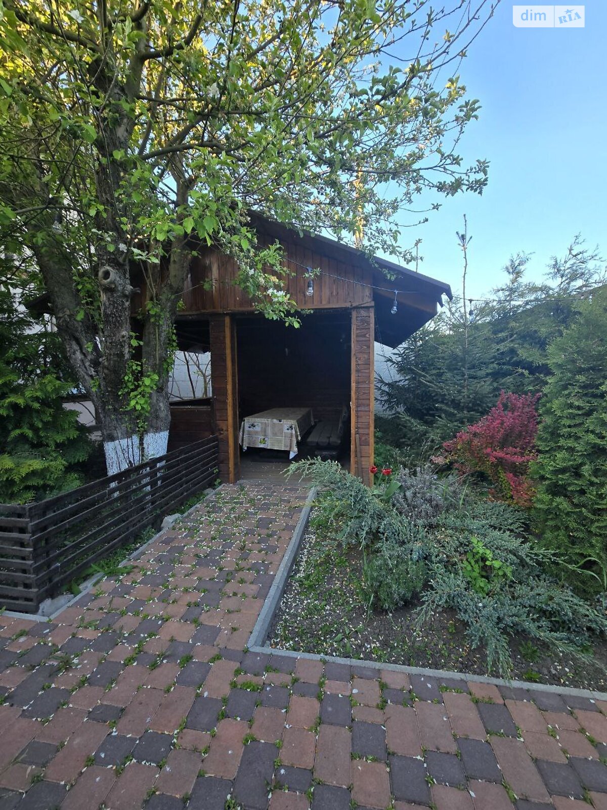 двоповерховий будинок з гаражем, 80 кв. м, цегла. Продаж у Фурсах фото 1 двоповерховий будинок з гаражем, 80 кв. м, цегла. Продаж у Фурсах фото 1