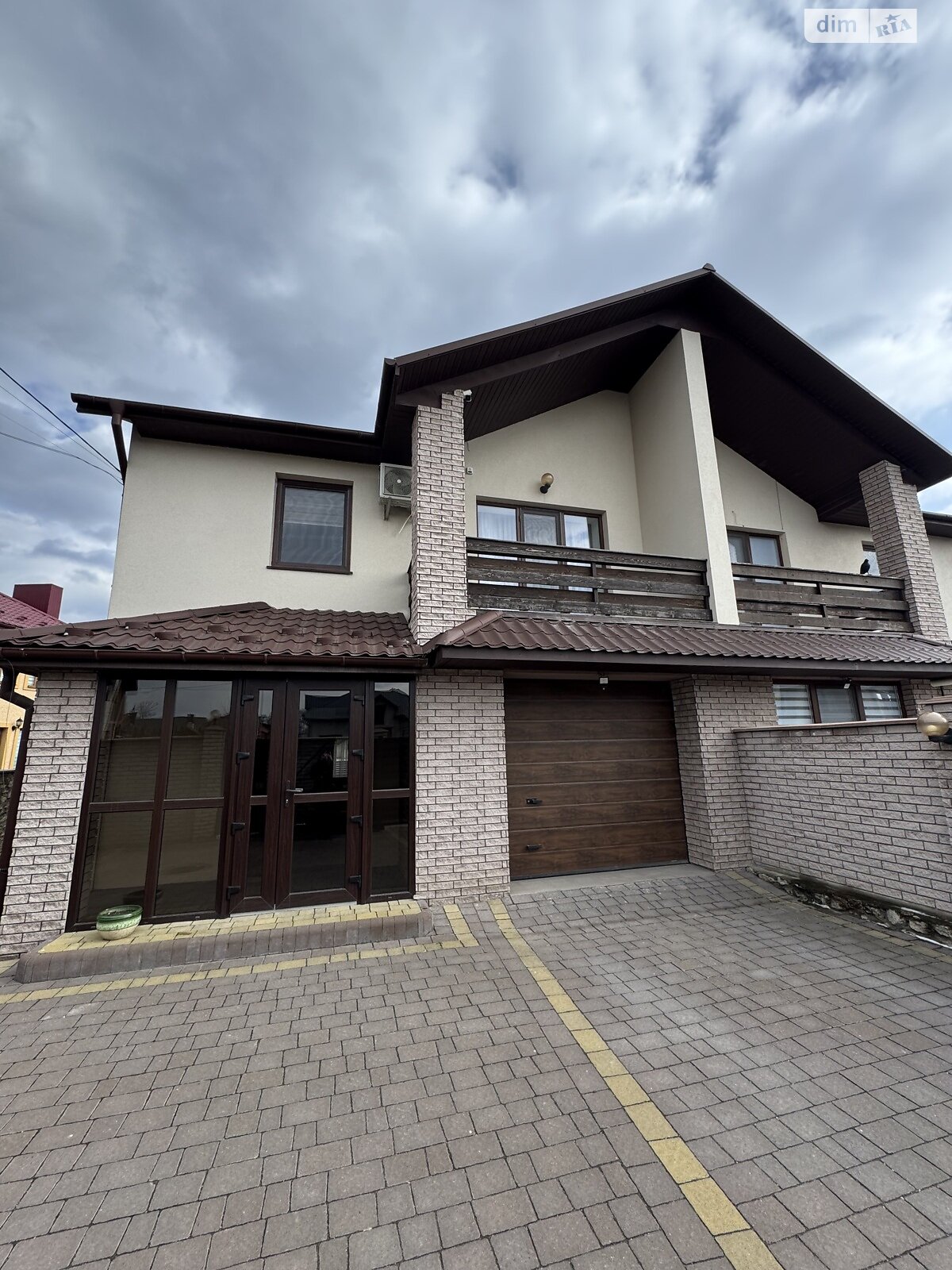 двоповерховий будинок з верандою, 151 кв. м, кирпич. Продаж у Гаях Чумакових фото 1 двоповерховий будинок з верандою, 151 кв. м, кирпич. Продаж у Гаях Чумакових фото 1
