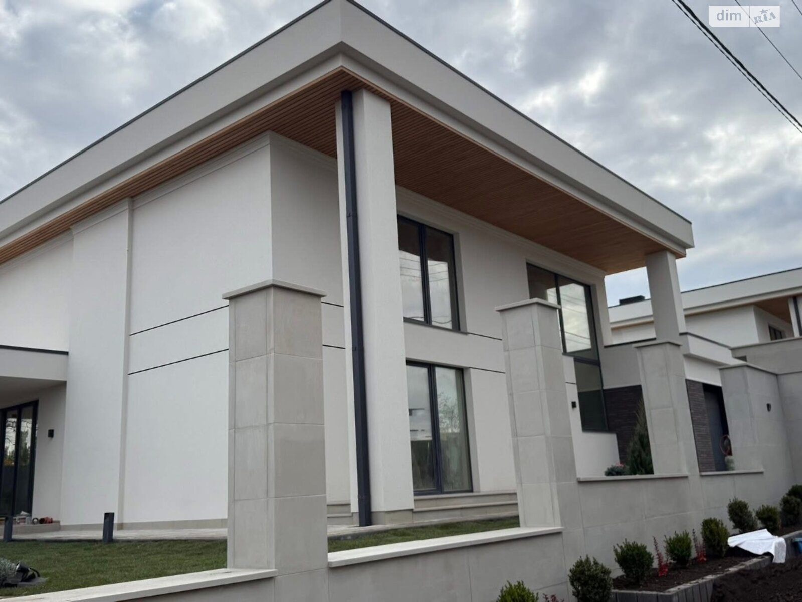 двоповерховий будинок з гаражем, 240 кв. м, кирпич. Продаж у Гаях-Гречинських фото 1