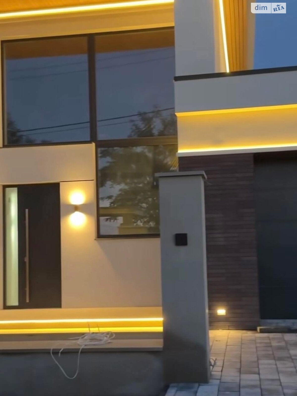 двоповерховий будинок з гаражем, 240 кв. м, кирпич. Продаж у Гаях-Гречинських фото 1