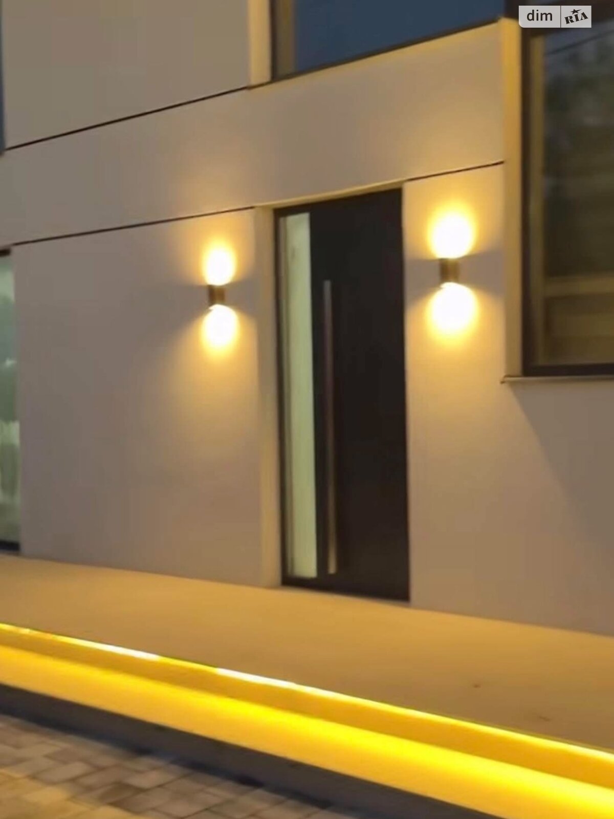 двоповерховий будинок з гаражем, 240 кв. м, кирпич. Продаж у Гаях-Гречинських фото 1