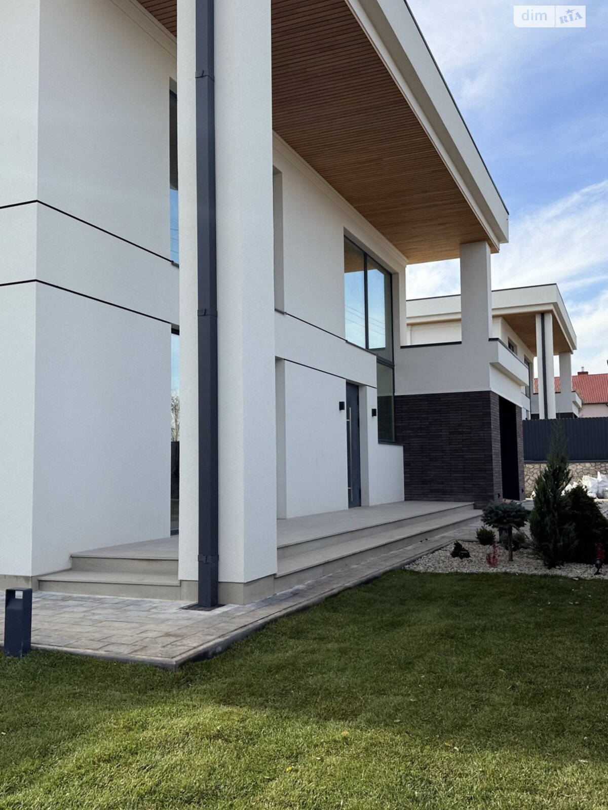 двухэтажный дом с ремонтом, 240 кв. м, керамический блок. Продажа в Гаях-Гречинских фото 1 двухэтажный дом с ремонтом, 240 кв. м, керамический блок. Продажа в Гаях-Гречинских фото 1