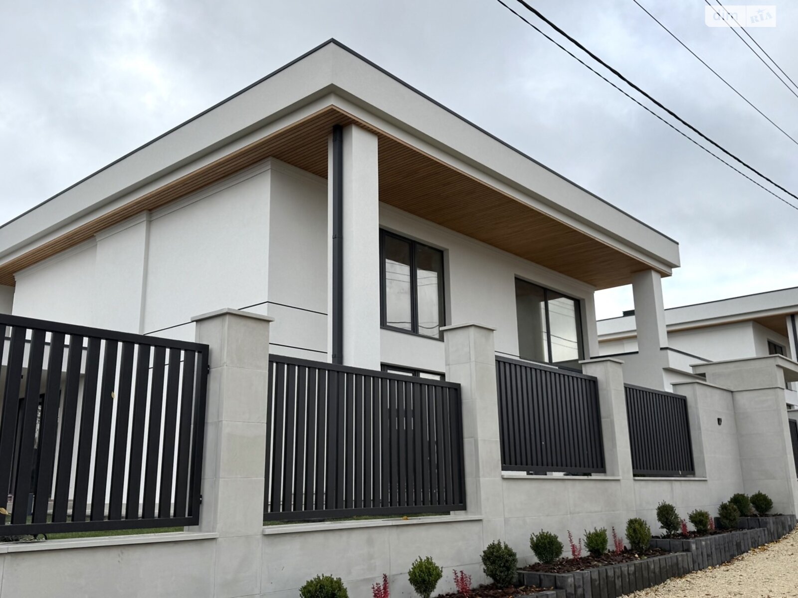 двухэтажный дом с ремонтом, 240 кв. м, керамический блок. Продажа в Гаях-Гречинских фото 1 двухэтажный дом с ремонтом, 240 кв. м, керамический блок. Продажа в Гаях-Гречинских фото 1