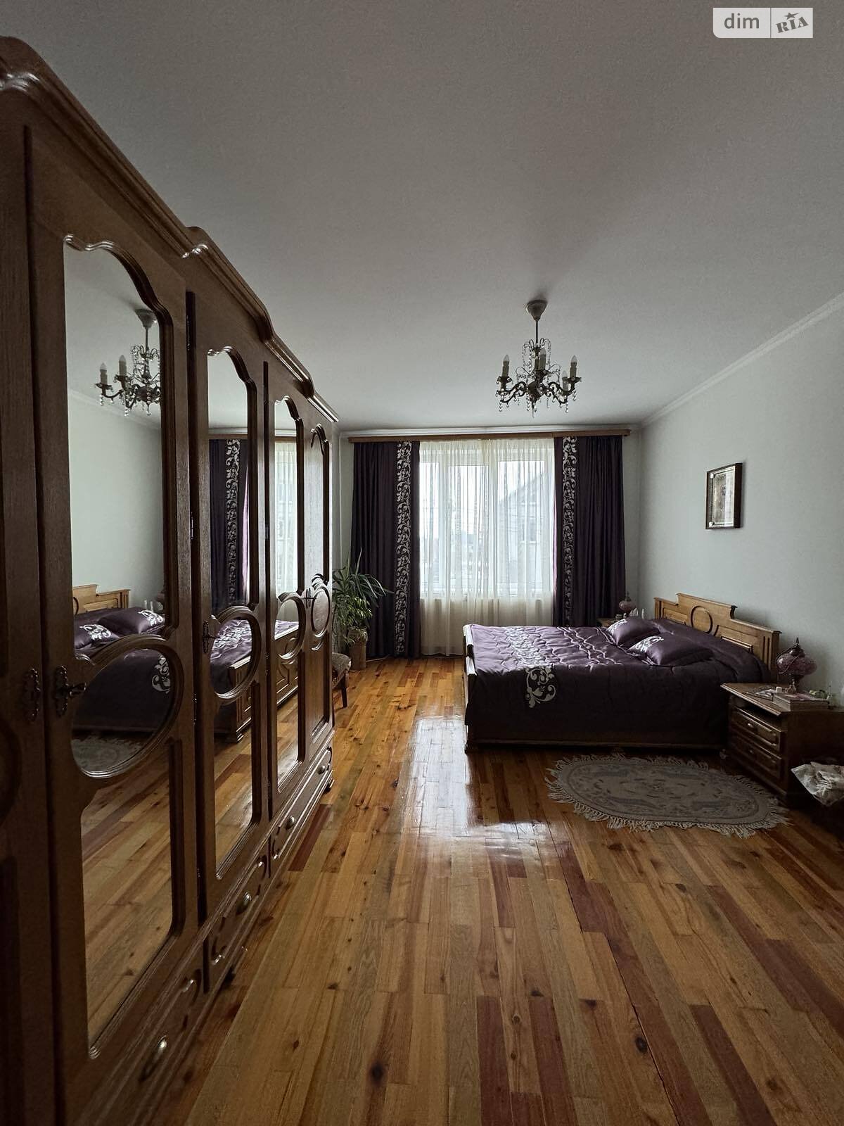 трехэтажный дом с гаражом, 500 кв. м, кирпич. Продажа в Гаях Ходоровских фото 1 трехэтажный дом с гаражом, 500 кв. м, кирпич. Продажа в Гаях Ходоровских фото 1