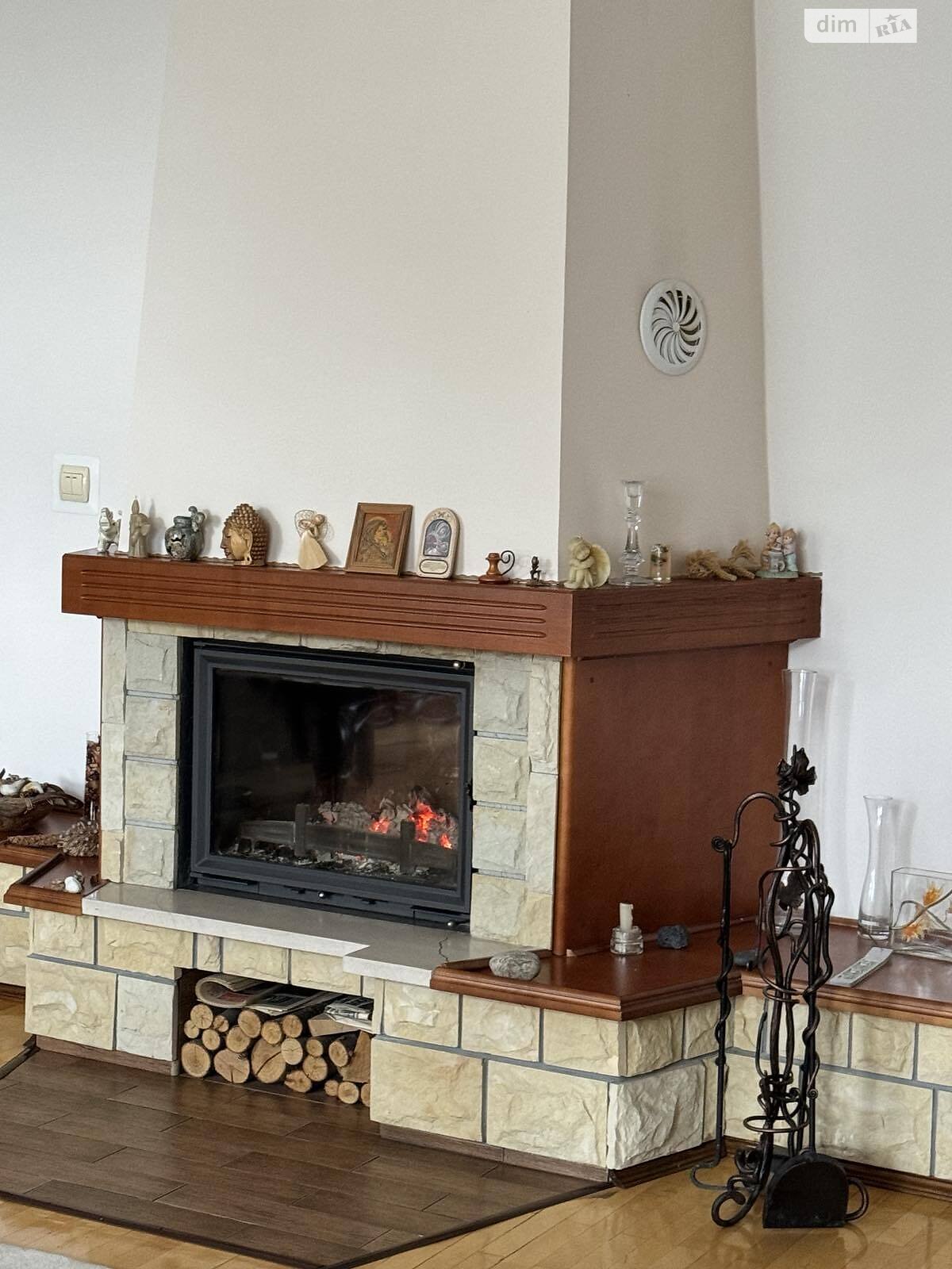 трехэтажный дом с гаражом, 500 кв. м, кирпич. Продажа в Гаях Ходоровских фото 1 трехэтажный дом с гаражом, 500 кв. м, кирпич. Продажа в Гаях Ходоровских фото 1