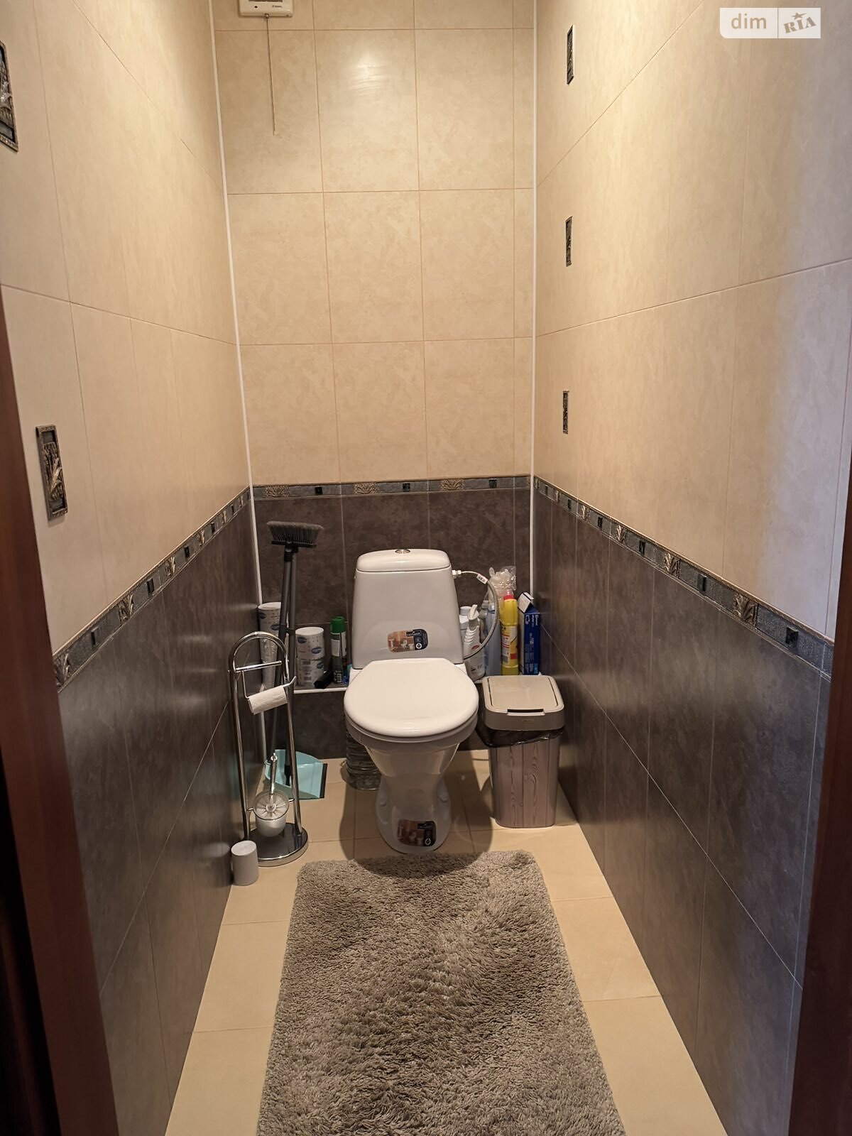 трехэтажный дом с гаражом, 500 кв. м, кирпич. Продажа в Гаях Ходоровских фото 1 трехэтажный дом с гаражом, 500 кв. м, кирпич. Продажа в Гаях Ходоровских фото 1