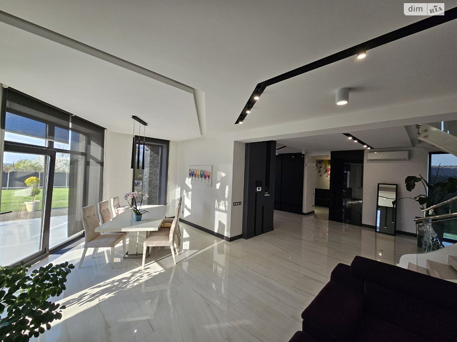 двоповерховий будинок, 290 кв. м, цегла. Продаж у Гаях Ходоровських фото 1 двоповерховий будинок, 290 кв. м, цегла. Продаж у Гаях Ходоровських фото 1