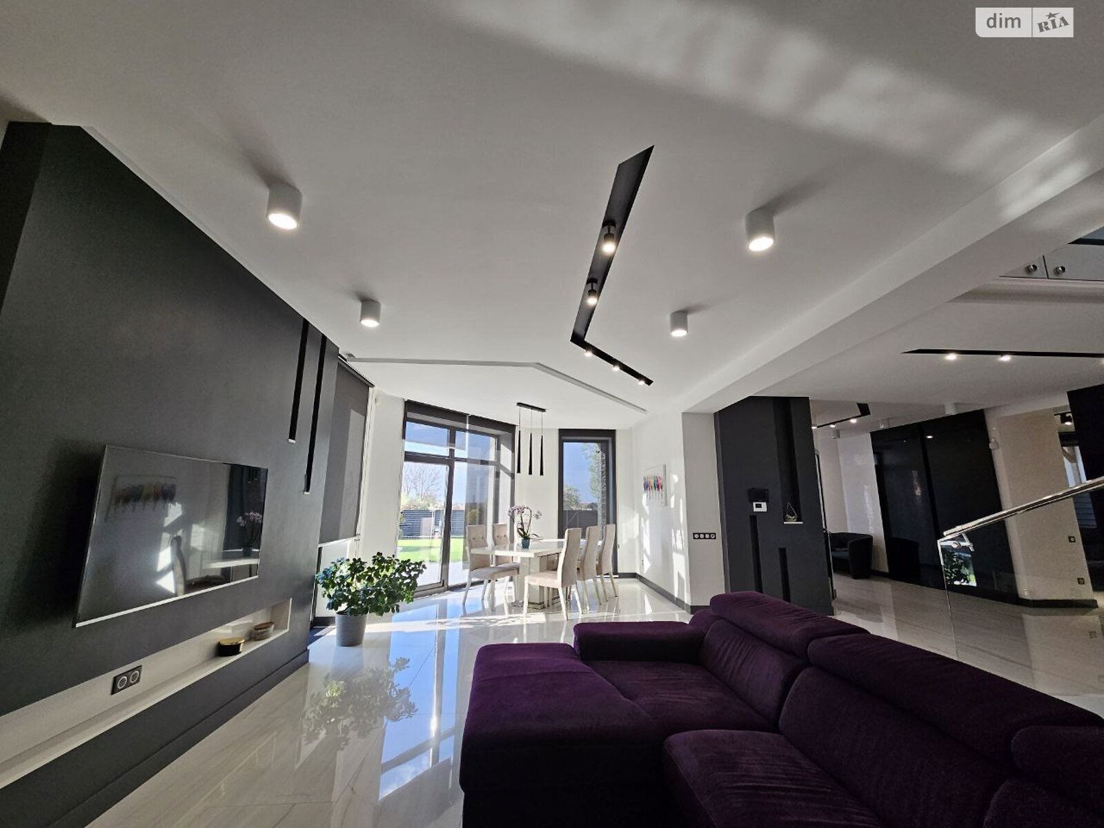 двоповерховий будинок, 290 кв. м, цегла. Продаж у Гаях Ходоровських фото 1 двоповерховий будинок, 290 кв. м, цегла. Продаж у Гаях Ходоровських фото 1