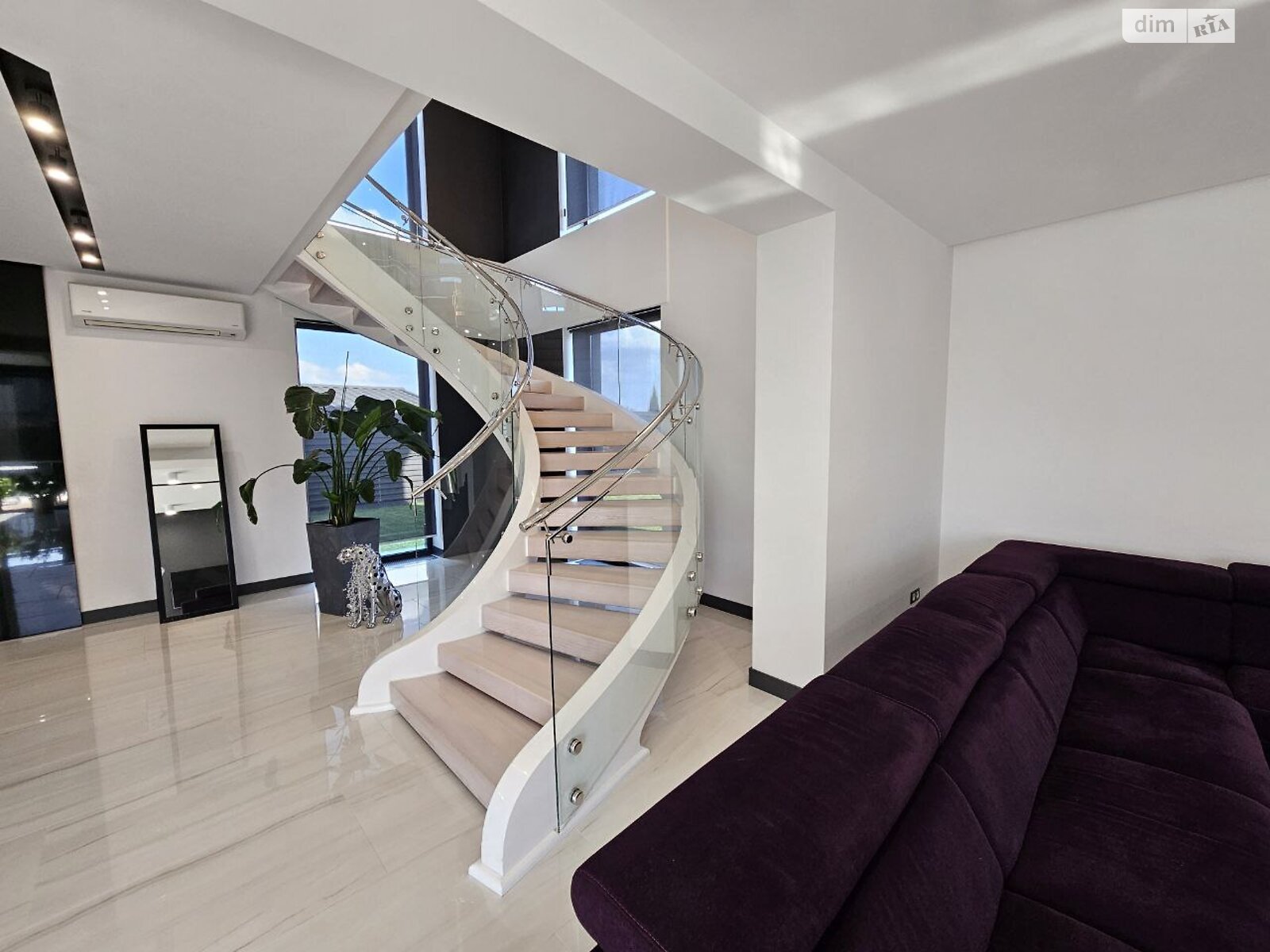 двоповерховий будинок, 290 кв. м, цегла. Продаж у Гаях Ходоровських фото 1 двоповерховий будинок, 290 кв. м, цегла. Продаж у Гаях Ходоровських фото 1