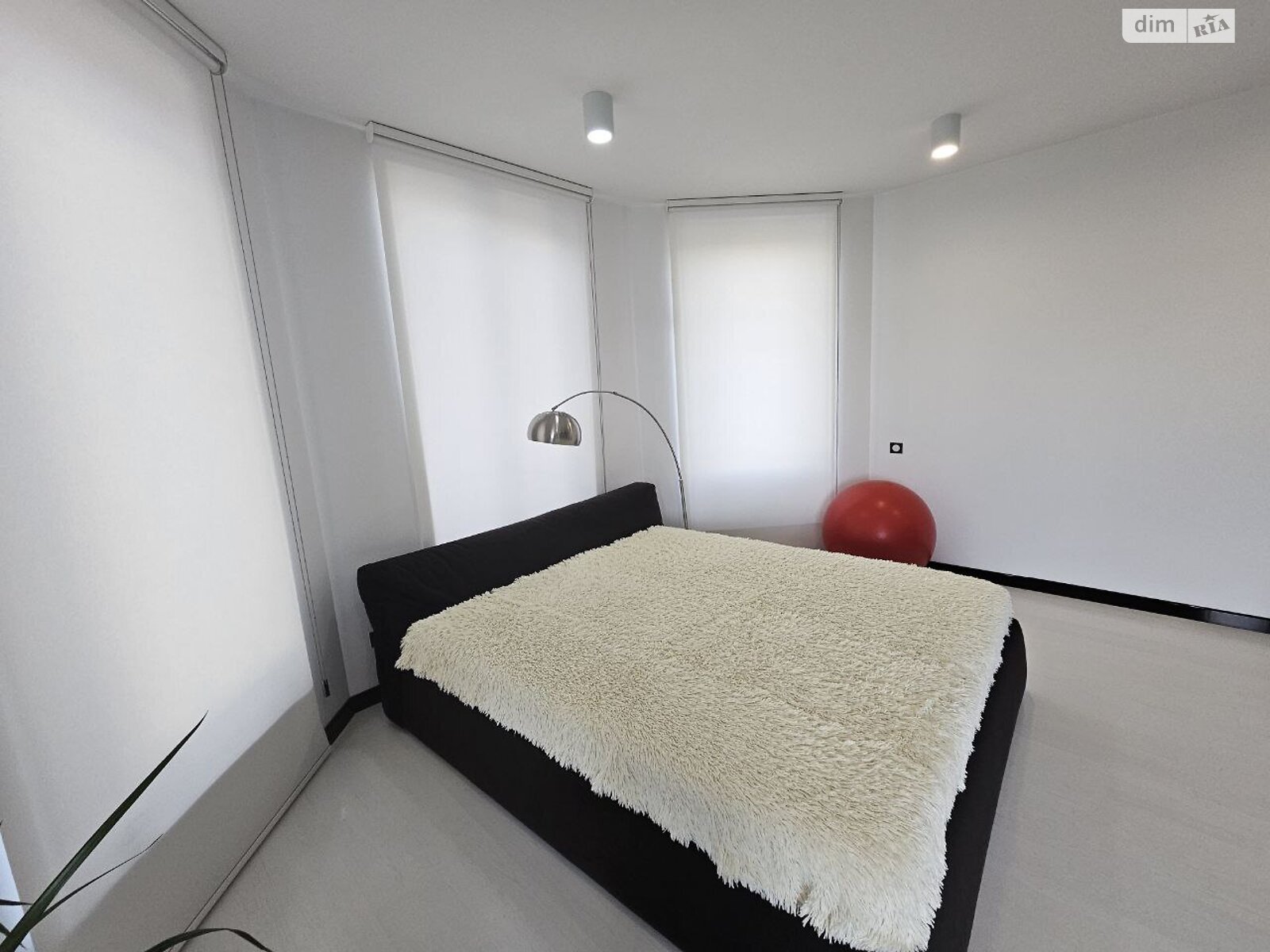двоповерховий будинок, 290 кв. м, цегла. Продаж у Гаях Ходоровських фото 1 двоповерховий будинок, 290 кв. м, цегла. Продаж у Гаях Ходоровських фото 1