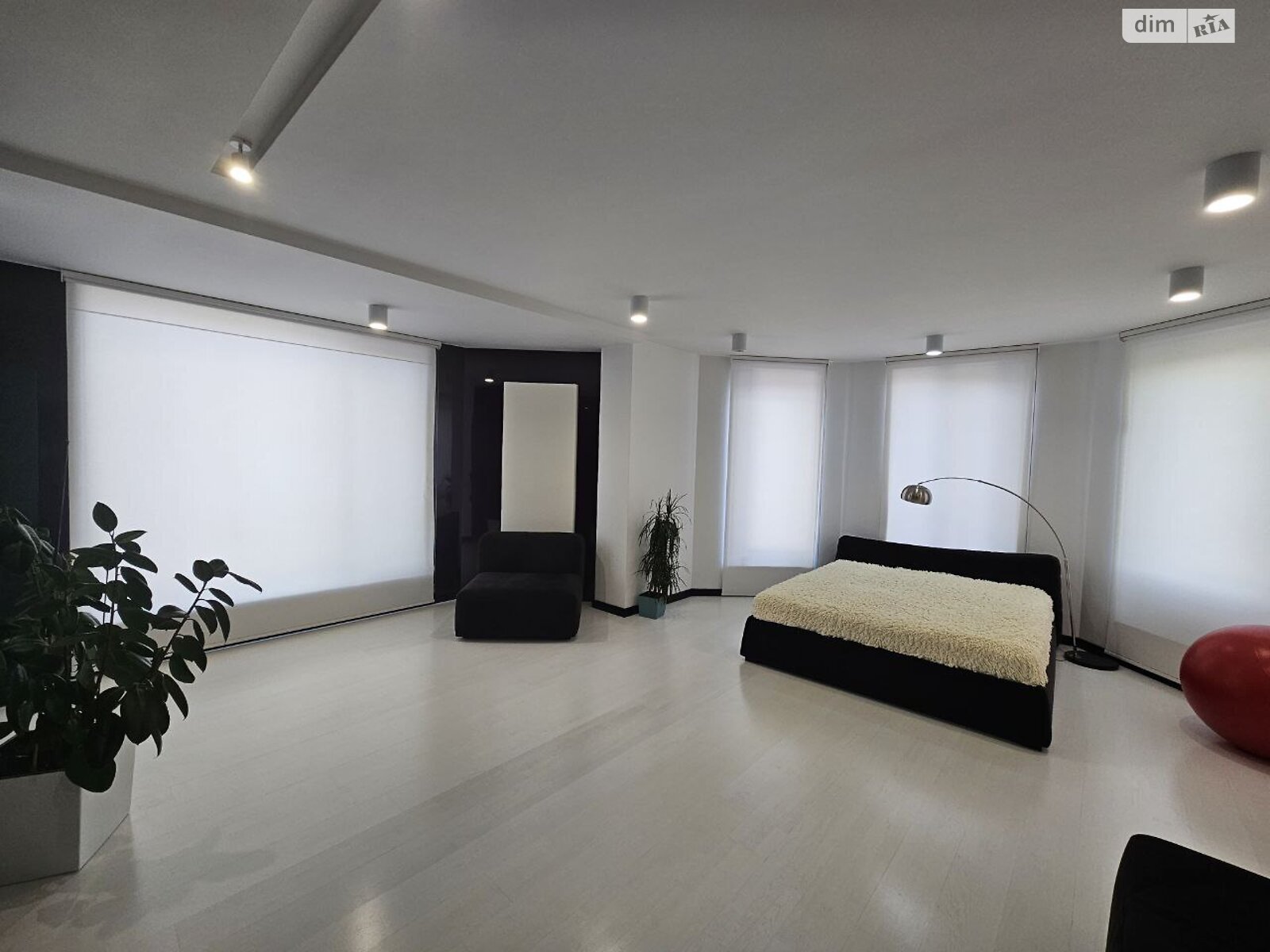двоповерховий будинок, 290 кв. м, цегла. Продаж у Гаях Ходоровських фото 1 двоповерховий будинок, 290 кв. м, цегла. Продаж у Гаях Ходоровських фото 1