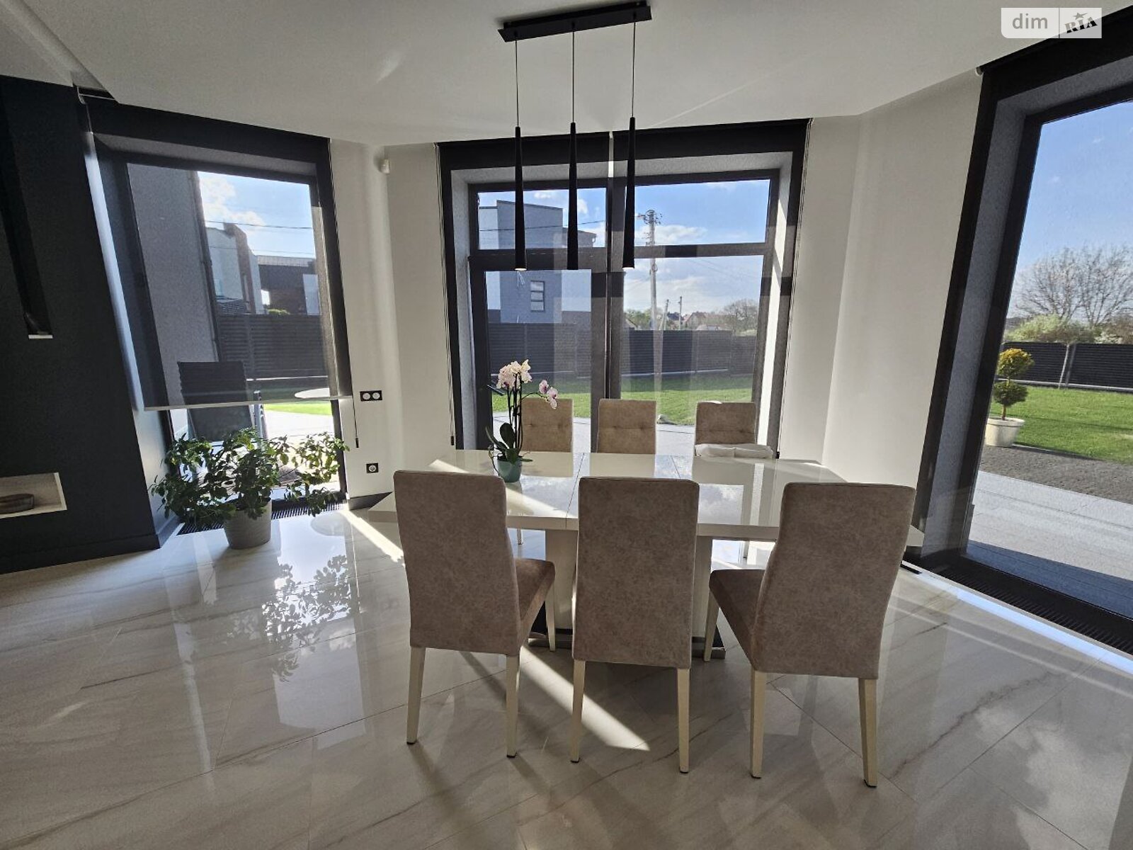 двоповерховий будинок, 290 кв. м, цегла. Продаж у Гаях Ходоровських фото 1 двоповерховий будинок, 290 кв. м, цегла. Продаж у Гаях Ходоровських фото 1