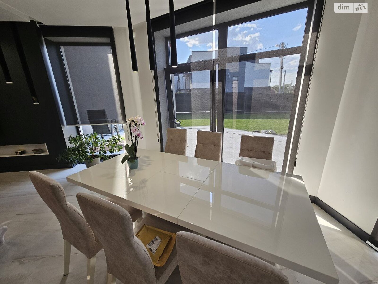 двоповерховий будинок, 290 кв. м, цегла. Продаж у Гаях Ходоровських фото 1 двоповерховий будинок, 290 кв. м, цегла. Продаж у Гаях Ходоровських фото 1