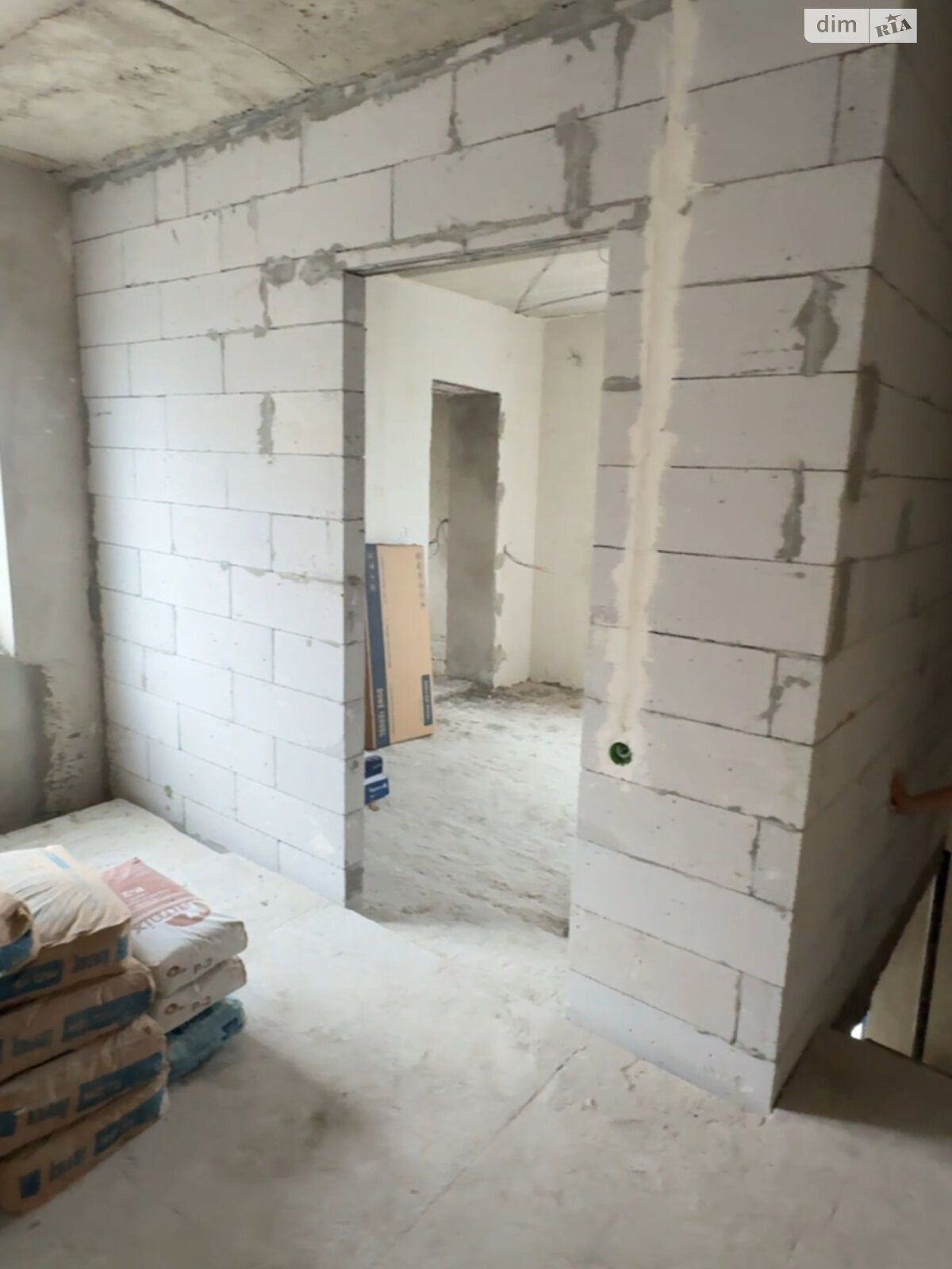 двухэтажный дом с гаражом, 245.9 кв. м, кирпич. Продажа в Гаях-Шевченковских фото 1