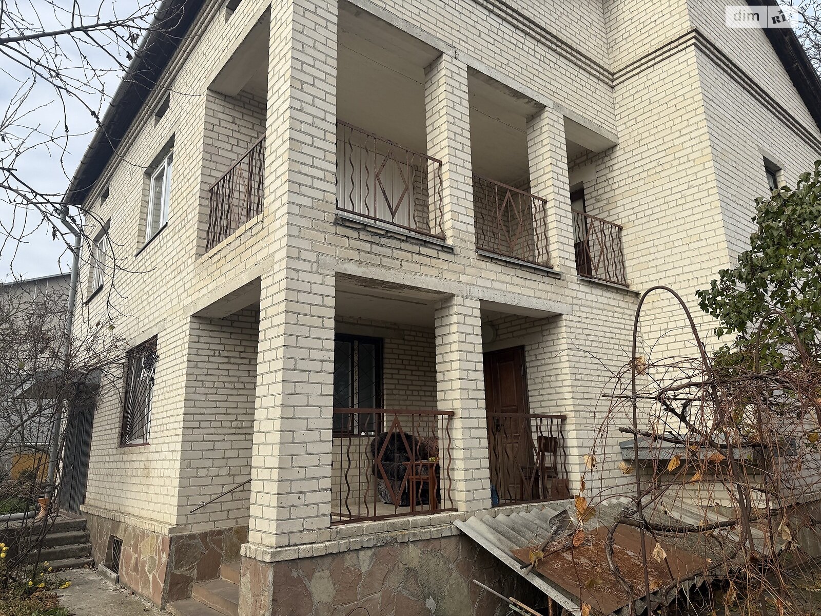 двухэтажный дом, 298.3 кв. м, цегла. Продажа в Гаях-Шевченковских фото 1 двухэтажный дом, 298.3 кв. м, цегла. Продажа в Гаях-Шевченковских фото 1