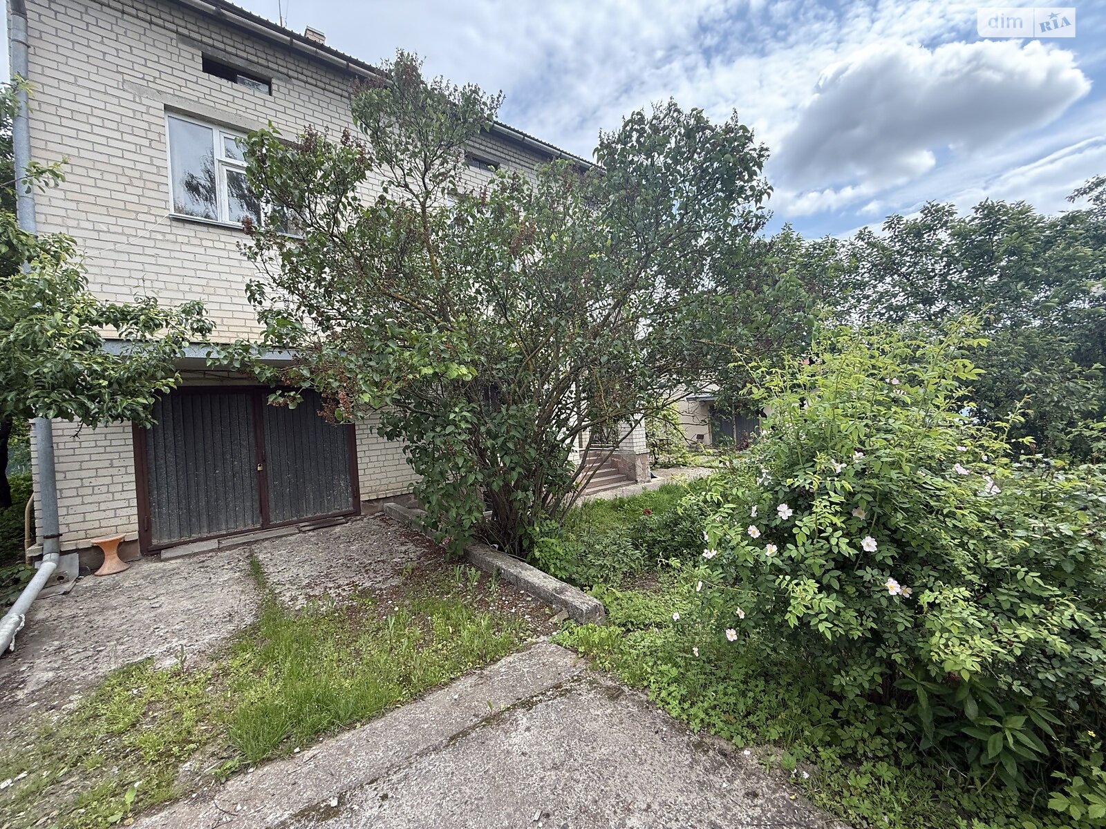 двоповерховий будинок, 298.3 кв. м, цегла. Продаж у Гаях-Шевченківських фото 1 двоповерховий будинок, 298.3 кв. м, цегла. Продаж у Гаях-Шевченківських фото 1