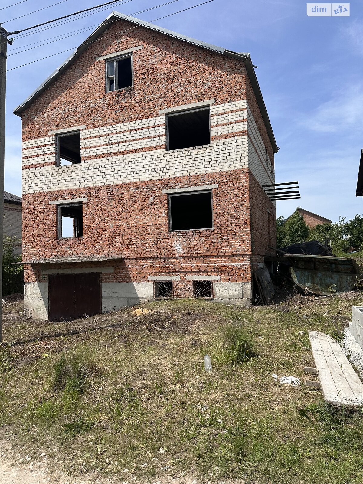 двухэтажный дом с гаражом, 245 кв. м, кирпич. Продажа в Гаях-Шевченковских фото 1 двухэтажный дом с гаражом, 245 кв. м, кирпич. Продажа в Гаях-Шевченковских фото 1