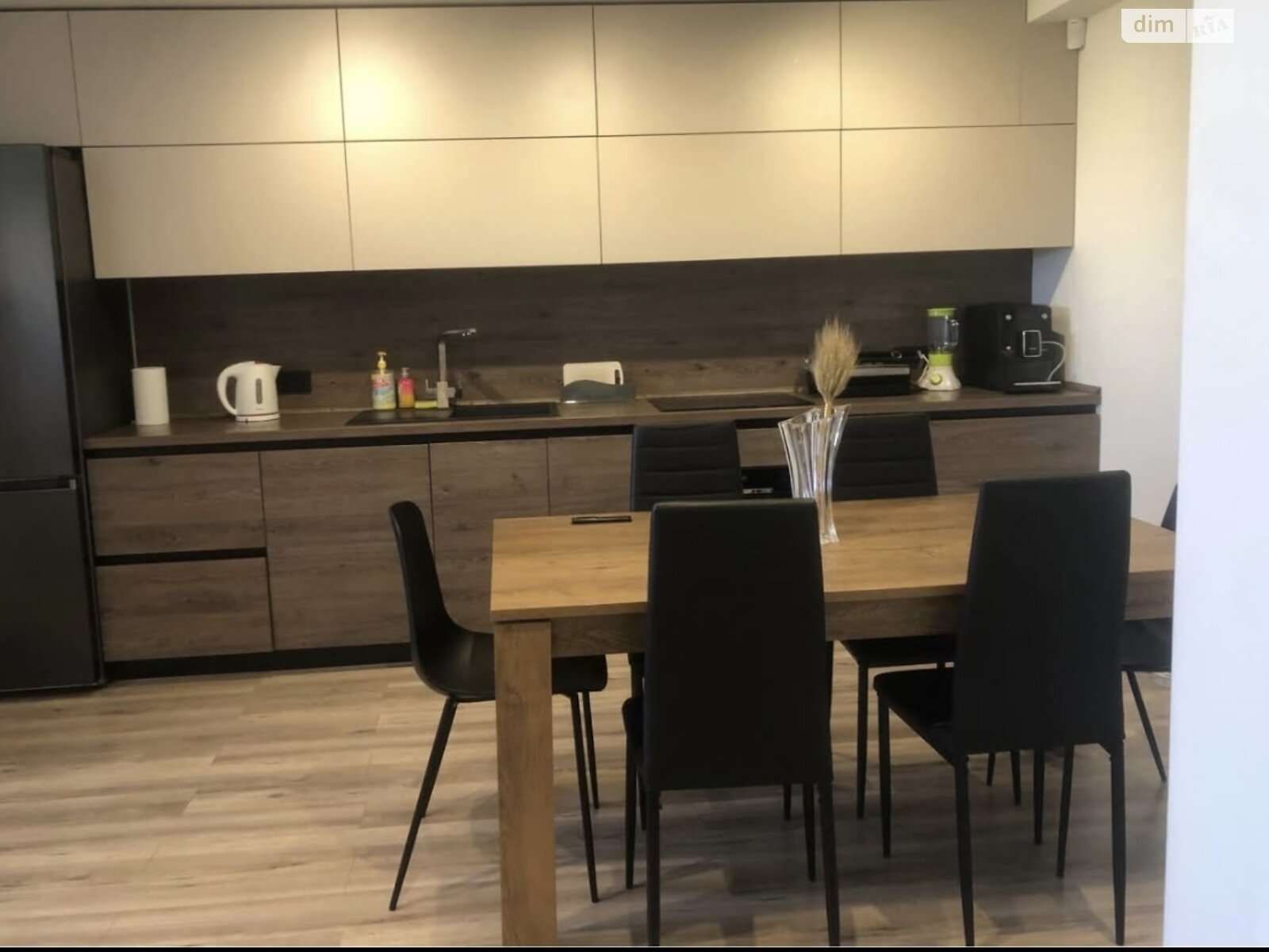 двоповерховий будинок з ремонтом, 200 кв. м, цегла. Продаж у Галочі фото 1 двоповерховий будинок з ремонтом, 200 кв. м, цегла. Продаж у Галочі фото 1
