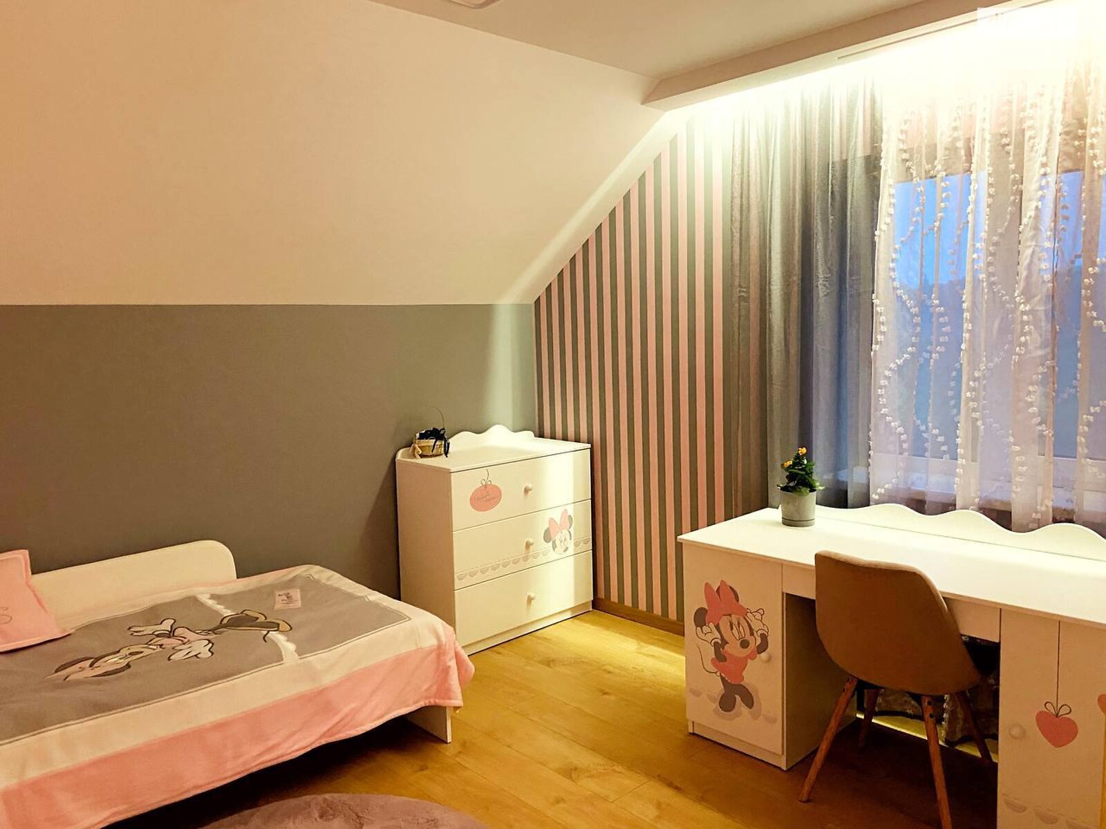 двухэтажный дом с гаражом, 147.6 кв. м, кирпич. Продажа в Ганнусовке фото 1