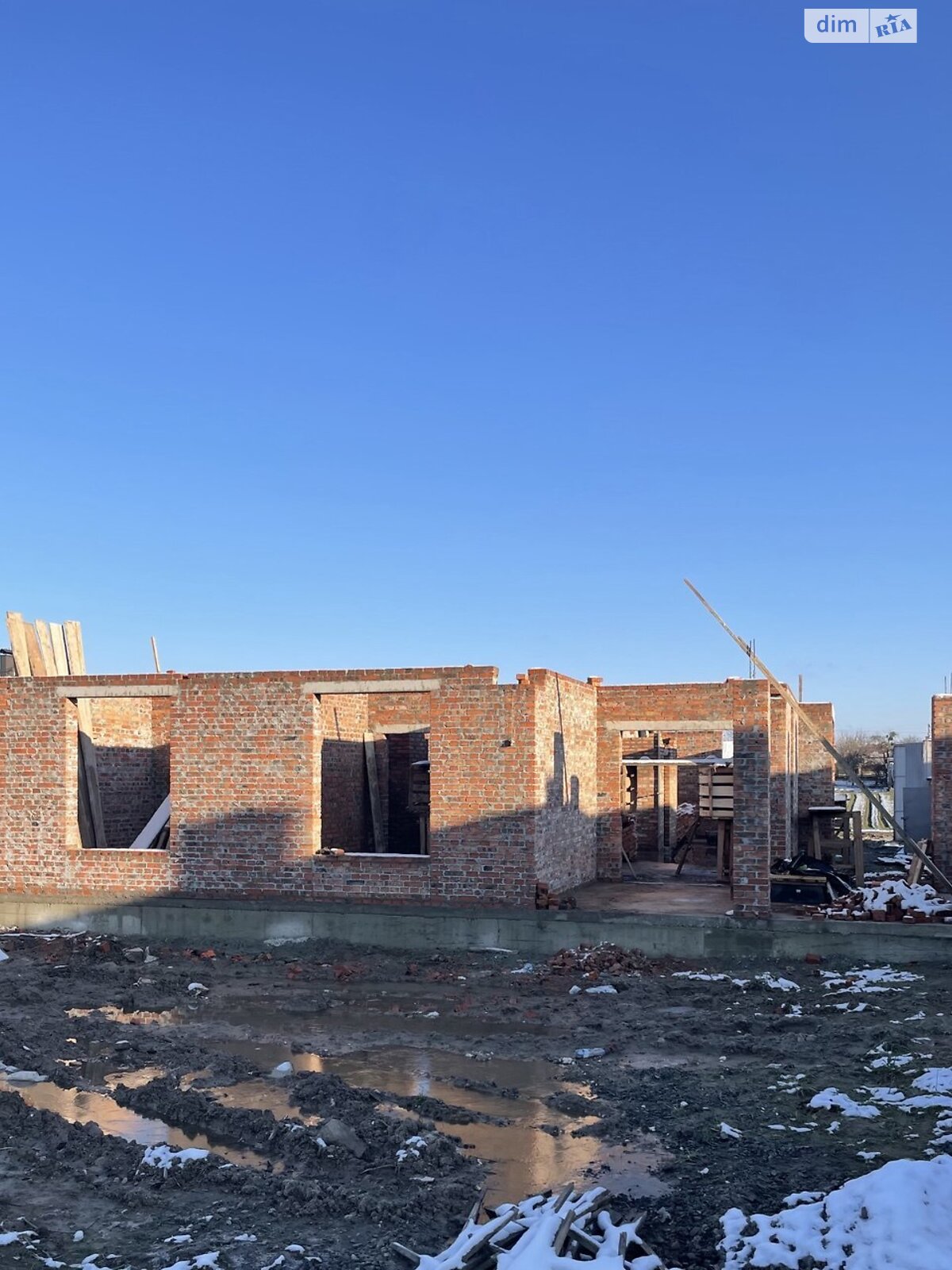 одноэтажный дом, 140 кв. м, кирпич. Продажа в Гараздже фото 1