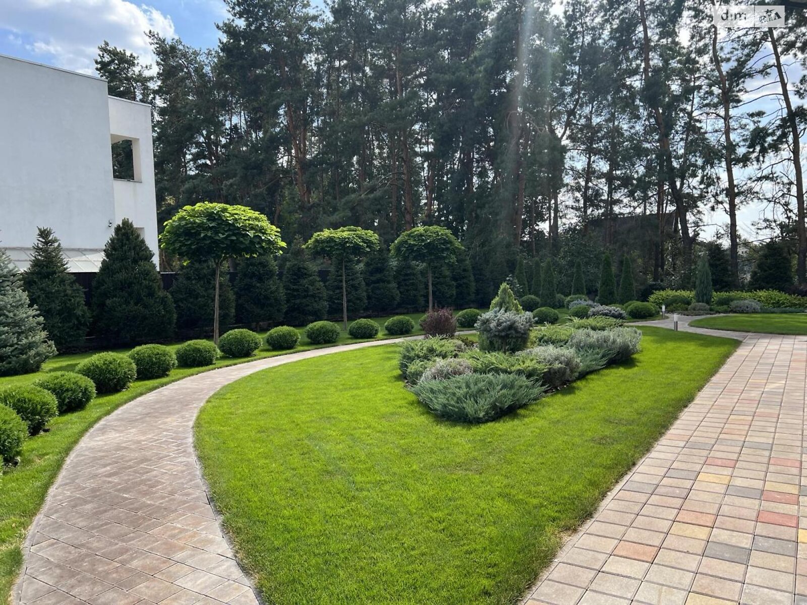двоповерховий будинок з ремонтом, 248 кв. м, цегла. Продаж у Гатне фото 1 двоповерховий будинок з ремонтом, 248 кв. м, цегла. Продаж у Гатне фото 1