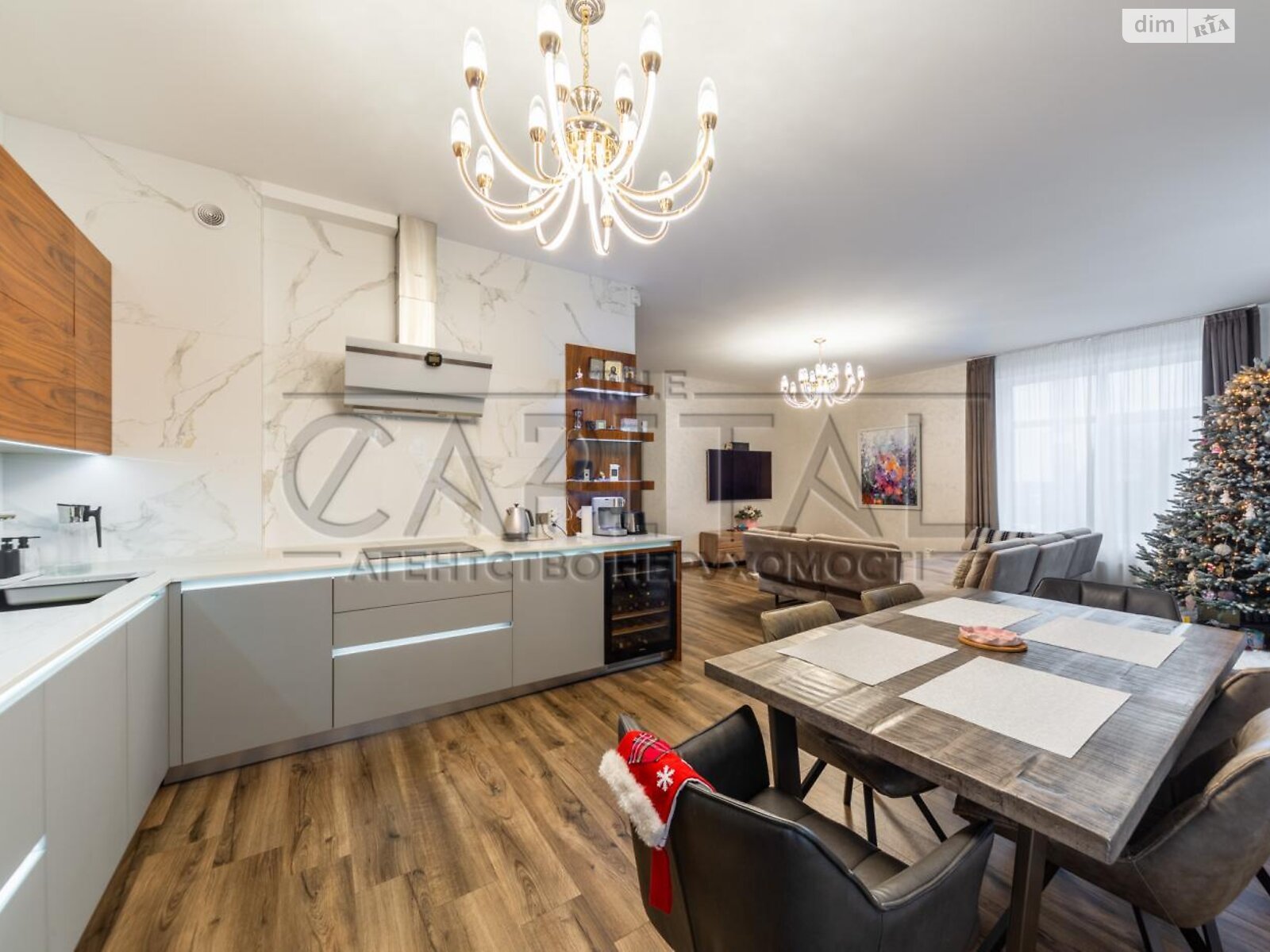 двоповерховий будинок з ремонтом, 248 кв. м, цегла. Продаж у Гатне фото 1 двоповерховий будинок з ремонтом, 248 кв. м, цегла. Продаж у Гатне фото 1