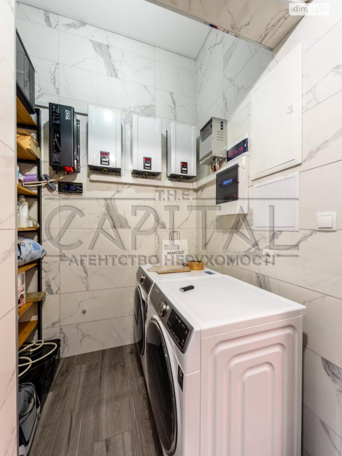двоповерховий будинок з ремонтом, 248 кв. м, цегла. Продаж у Гатне фото 1 двоповерховий будинок з ремонтом, 248 кв. м, цегла. Продаж у Гатне фото 1