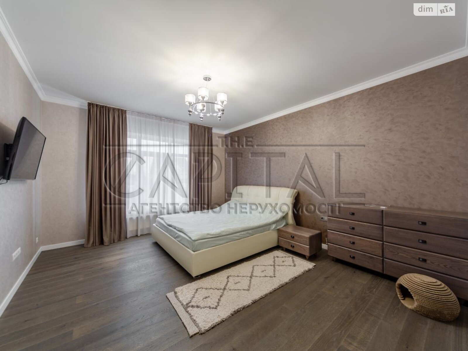 двоповерховий будинок з ремонтом, 248 кв. м, цегла. Продаж у Гатне фото 1 двоповерховий будинок з ремонтом, 248 кв. м, цегла. Продаж у Гатне фото 1