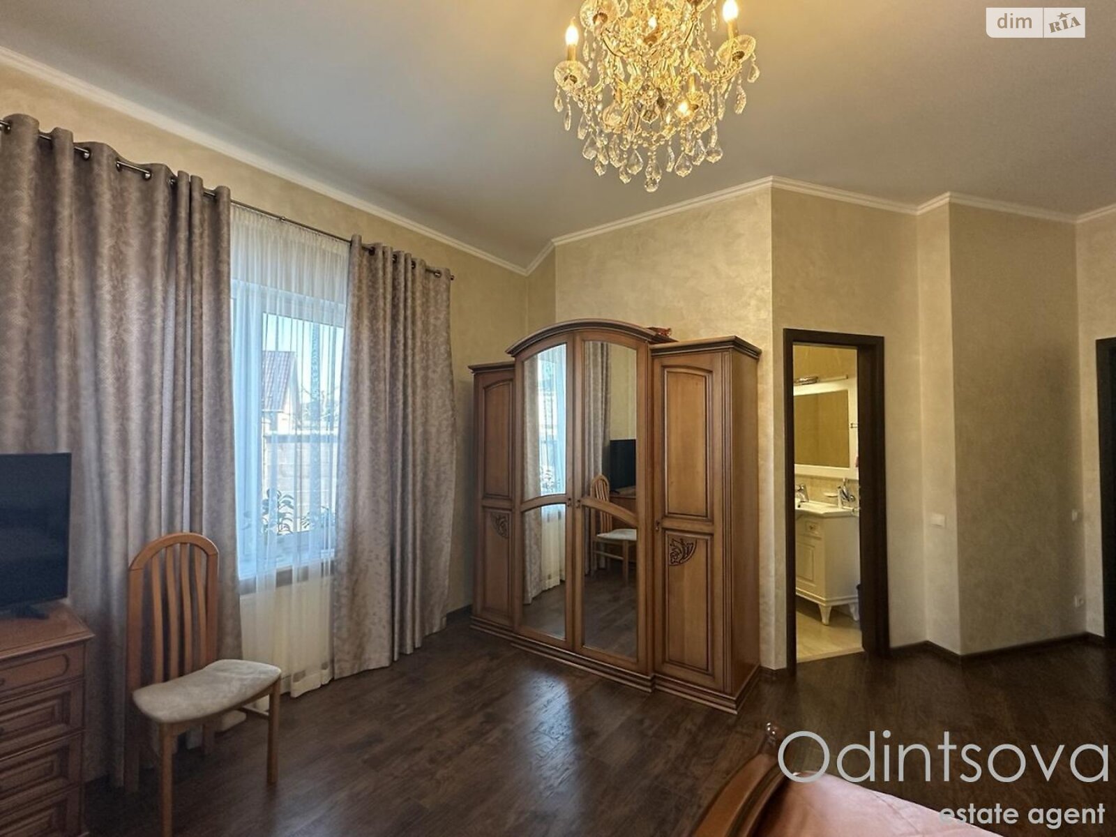 двухэтажный дом с верандой, 260 кв. м, кирпич. Продажа в Гатном фото 1 двухэтажный дом с верандой, 260 кв. м, кирпич. Продажа в Гатном фото 1