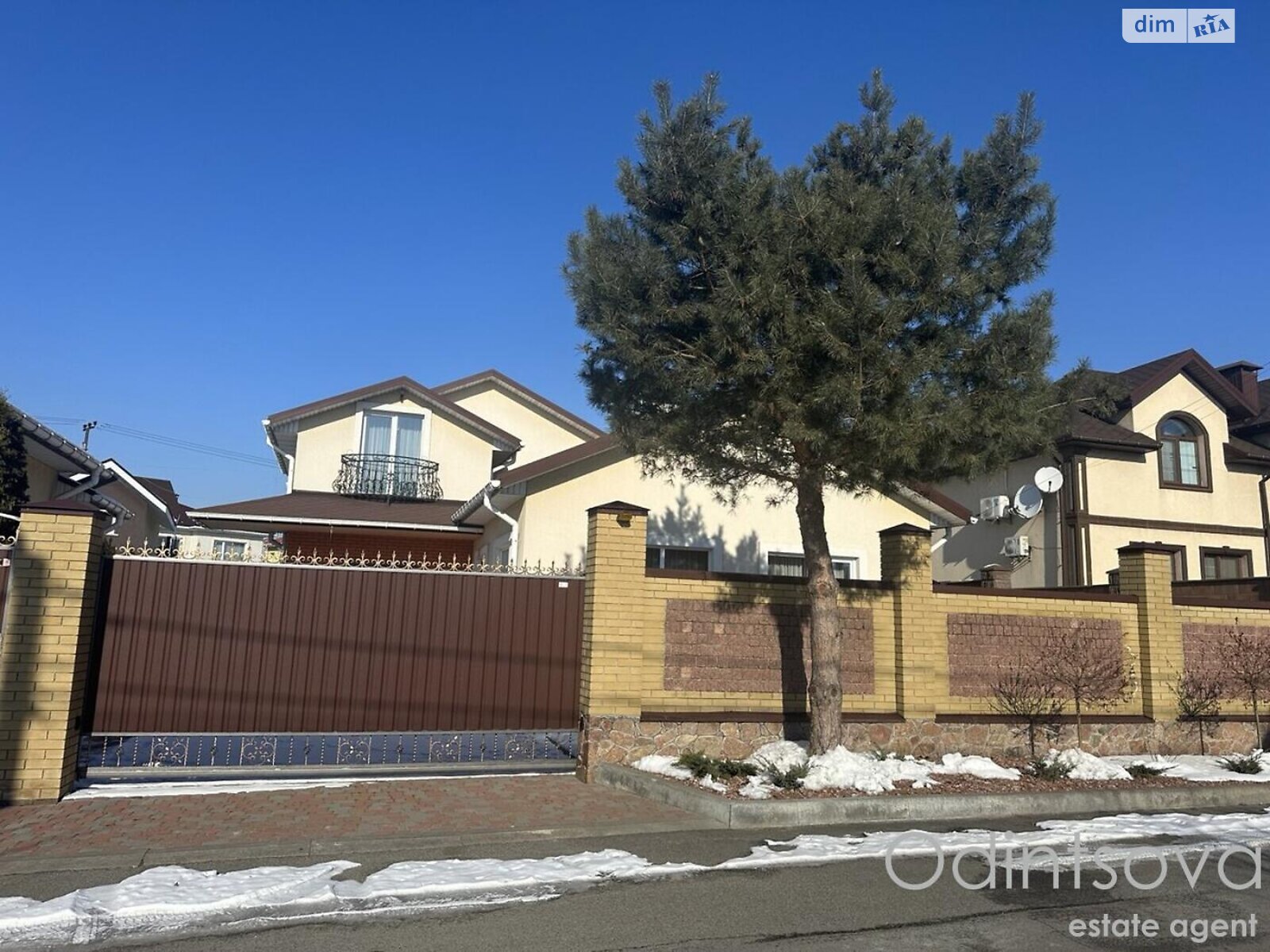 двухэтажный дом с верандой, 260 кв. м, кирпич. Продажа в Гатном фото 1 двухэтажный дом с верандой, 260 кв. м, кирпич. Продажа в Гатном фото 1