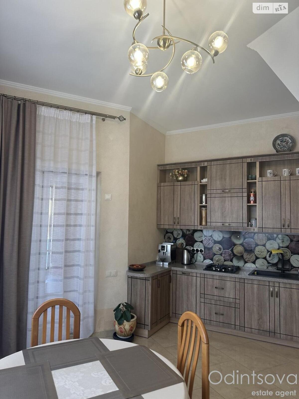 двухэтажный дом с верандой, 260 кв. м, кирпич. Продажа в Гатном фото 1 двухэтажный дом с верандой, 260 кв. м, кирпич. Продажа в Гатном фото 1