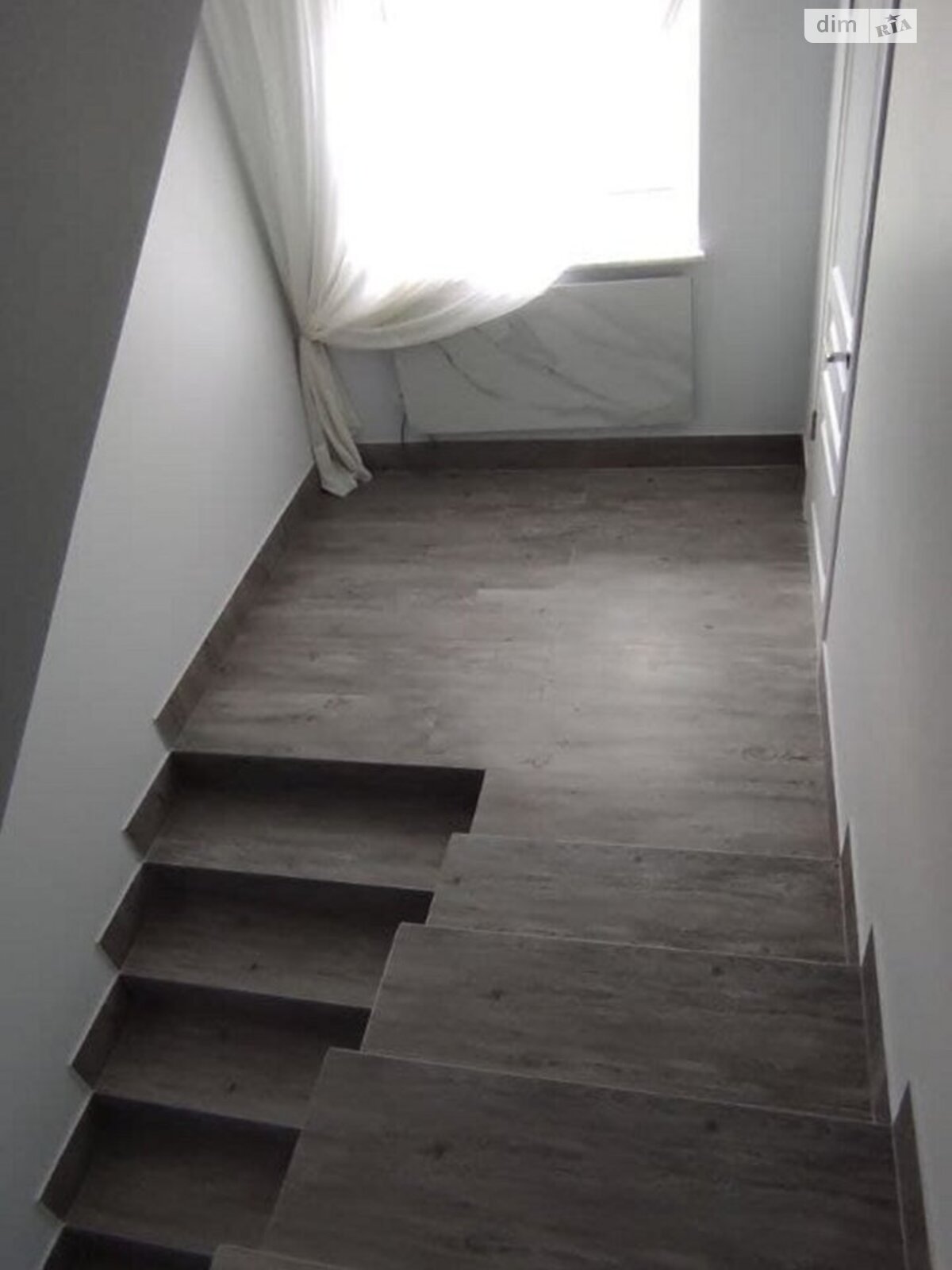 двоповерховий будинок з ремонтом, 410 кв. м, цегла. Продаж у Гатне фото 1 двоповерховий будинок з ремонтом, 410 кв. м, цегла. Продаж у Гатне фото 1