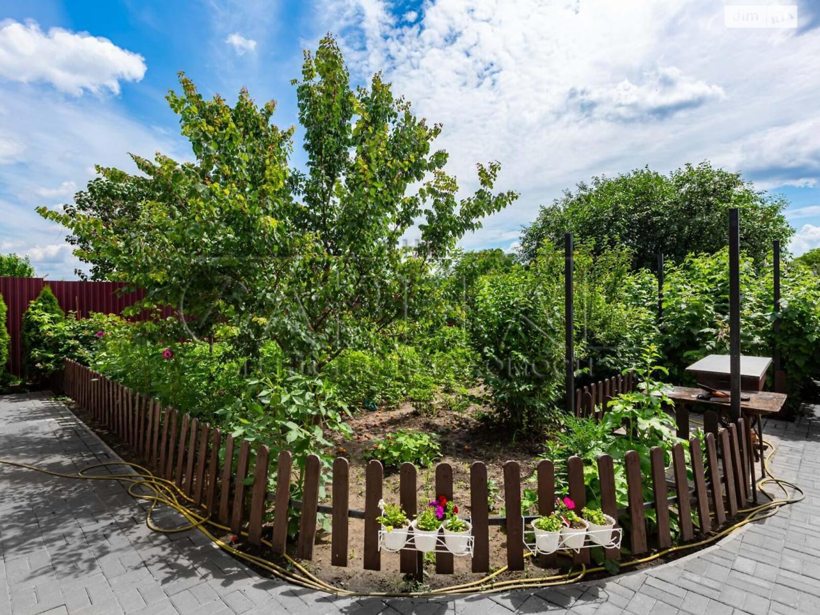 двухэтажный дом с гаражом, 334 кв. м, кирпич. Продажа в Гатном фото 1 двухэтажный дом с гаражом, 334 кв. м, кирпич. Продажа в Гатном фото 1