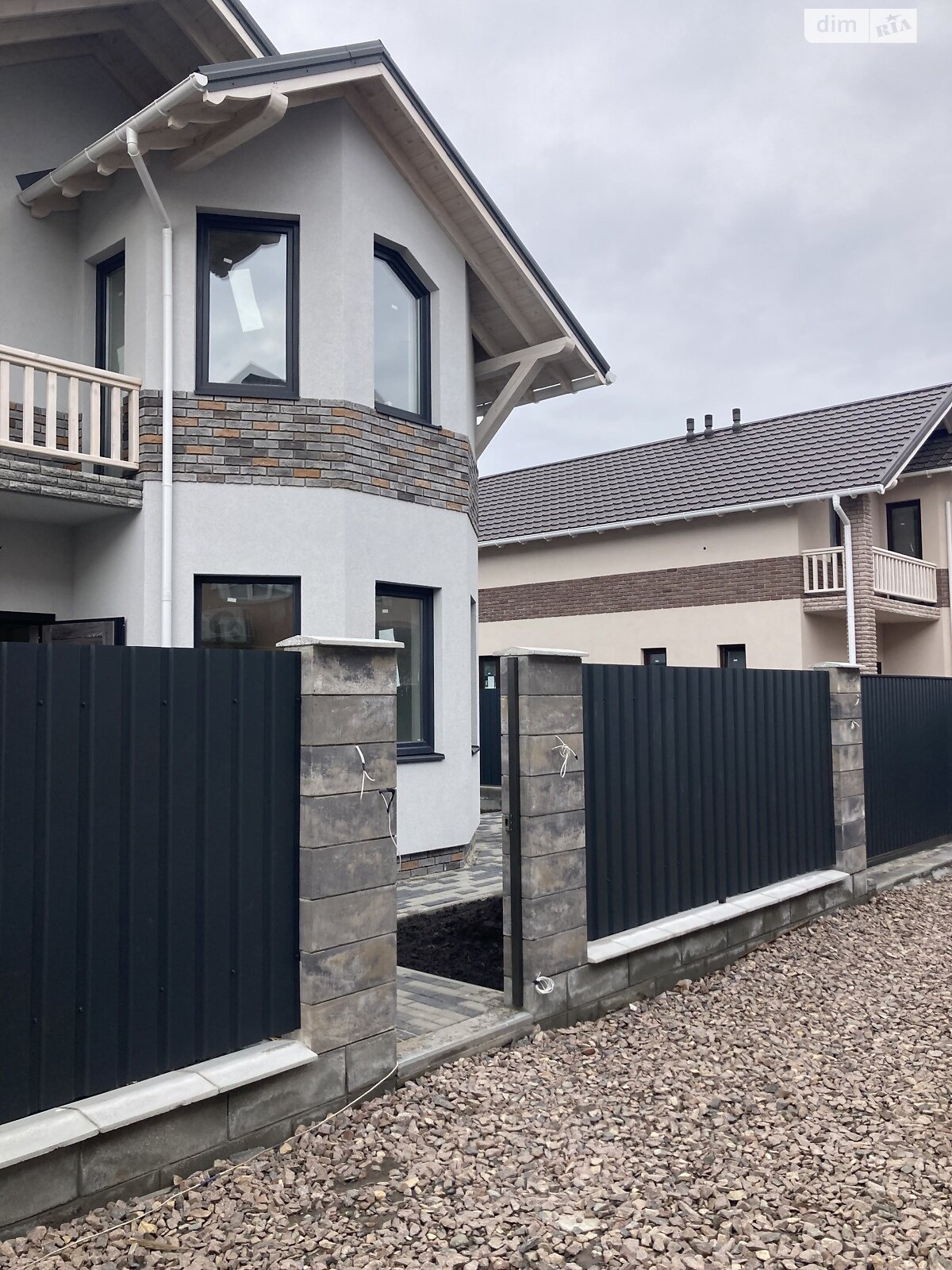 двоповерховий будинок з опаленням, 130 кв. м, пеноблок. Продаж у Гатне фото 1 двоповерховий будинок з опаленням, 130 кв. м, пеноблок. Продаж у Гатне фото 1